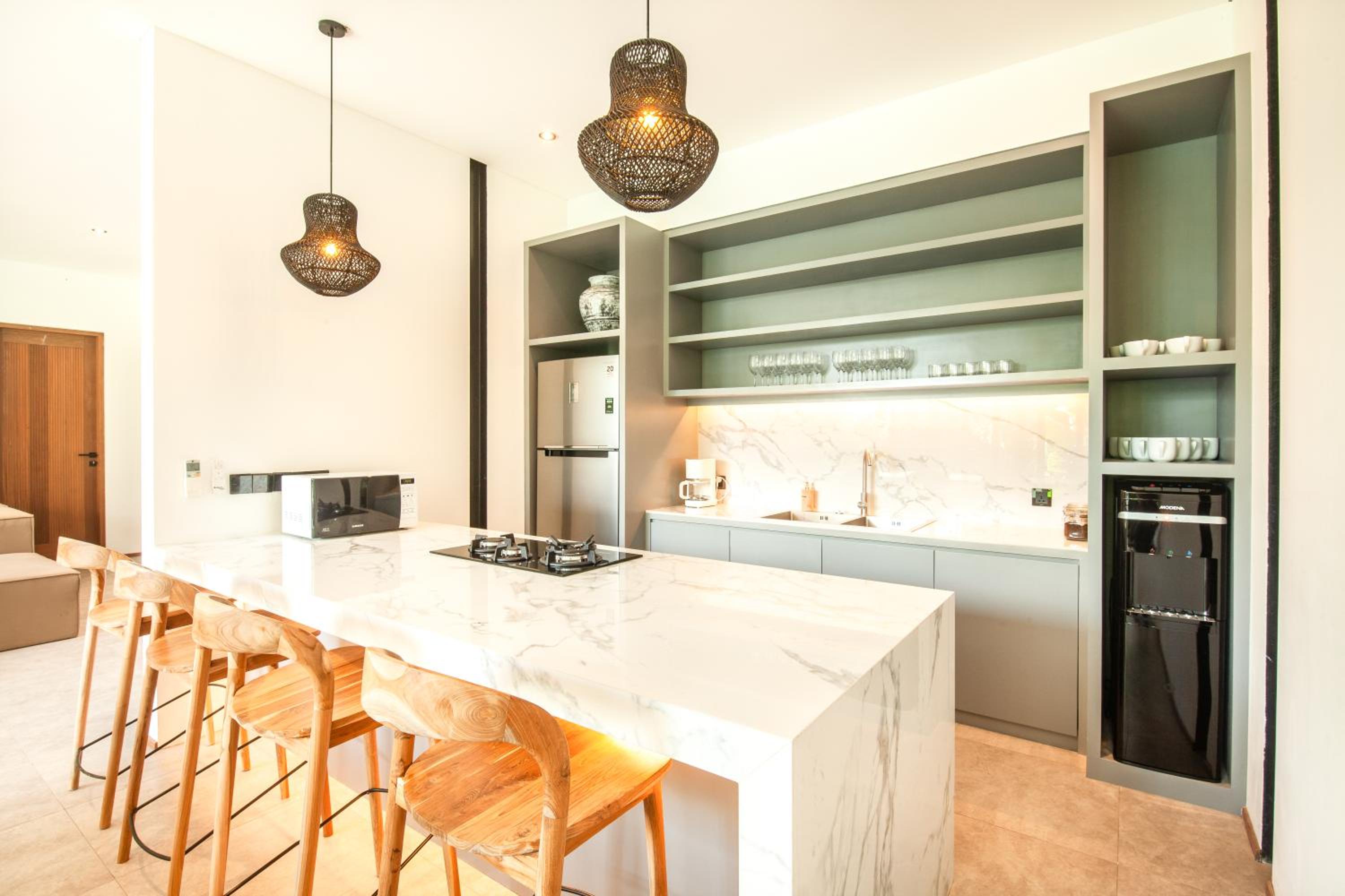 Chic 4BR, 200m to Canggu's Blissful Beach Haven