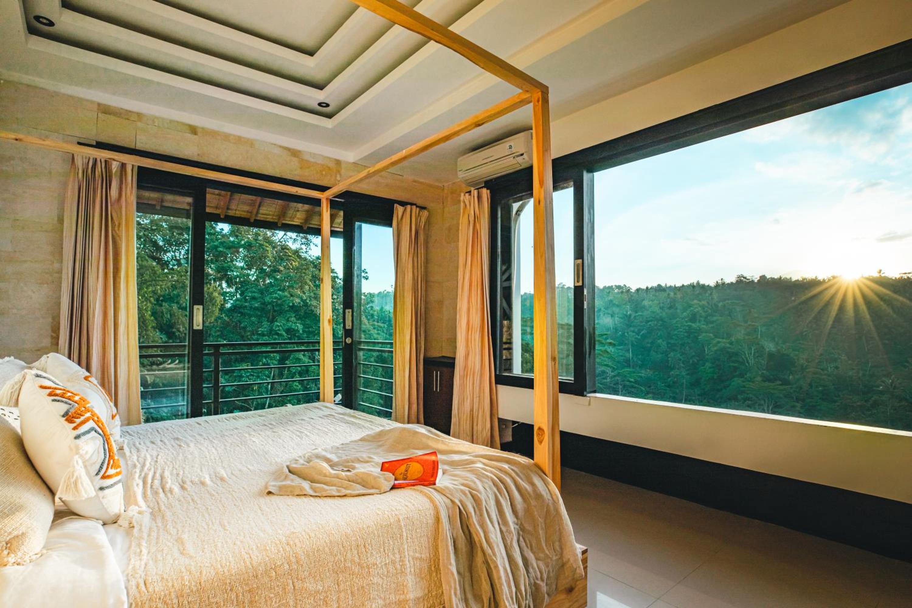 Sunrise Villa