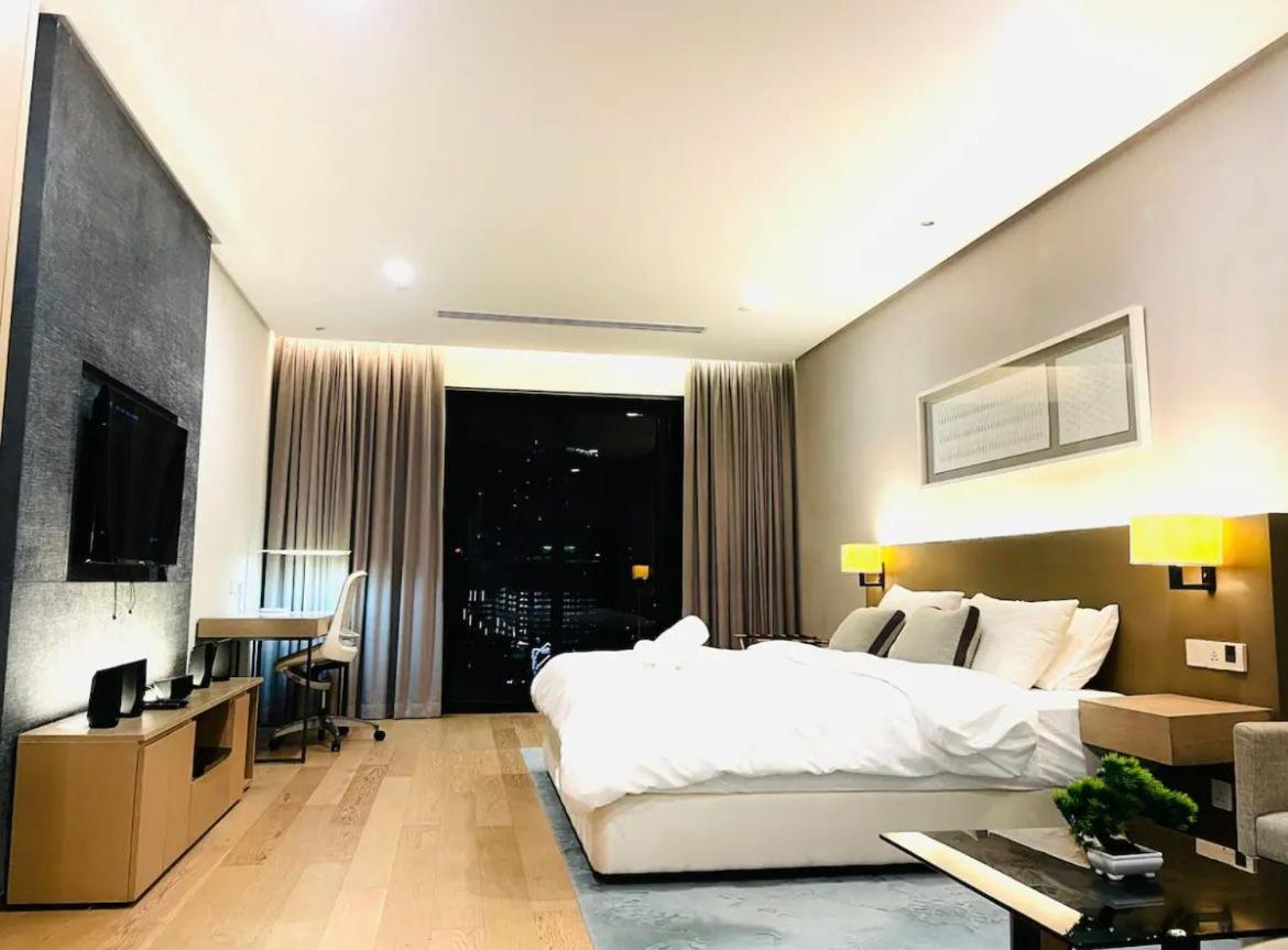 Cozy Studio 188 Suites KLCC by VastHaven