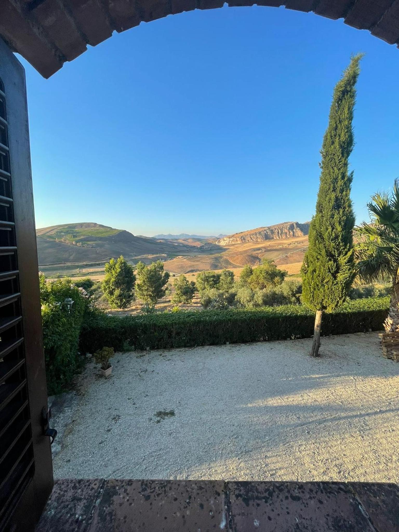 Ponte Calatrasi Agriturismo view 4