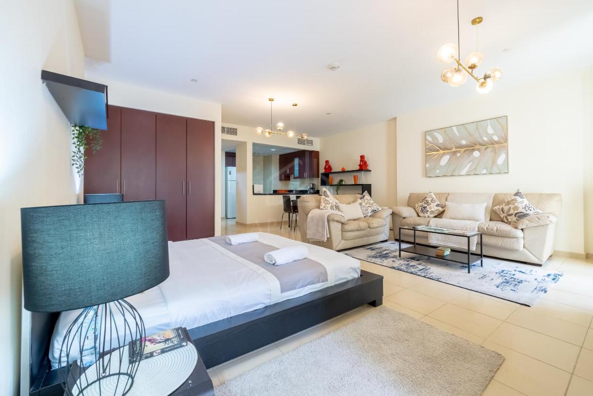 Perfect studio near the beach JBR