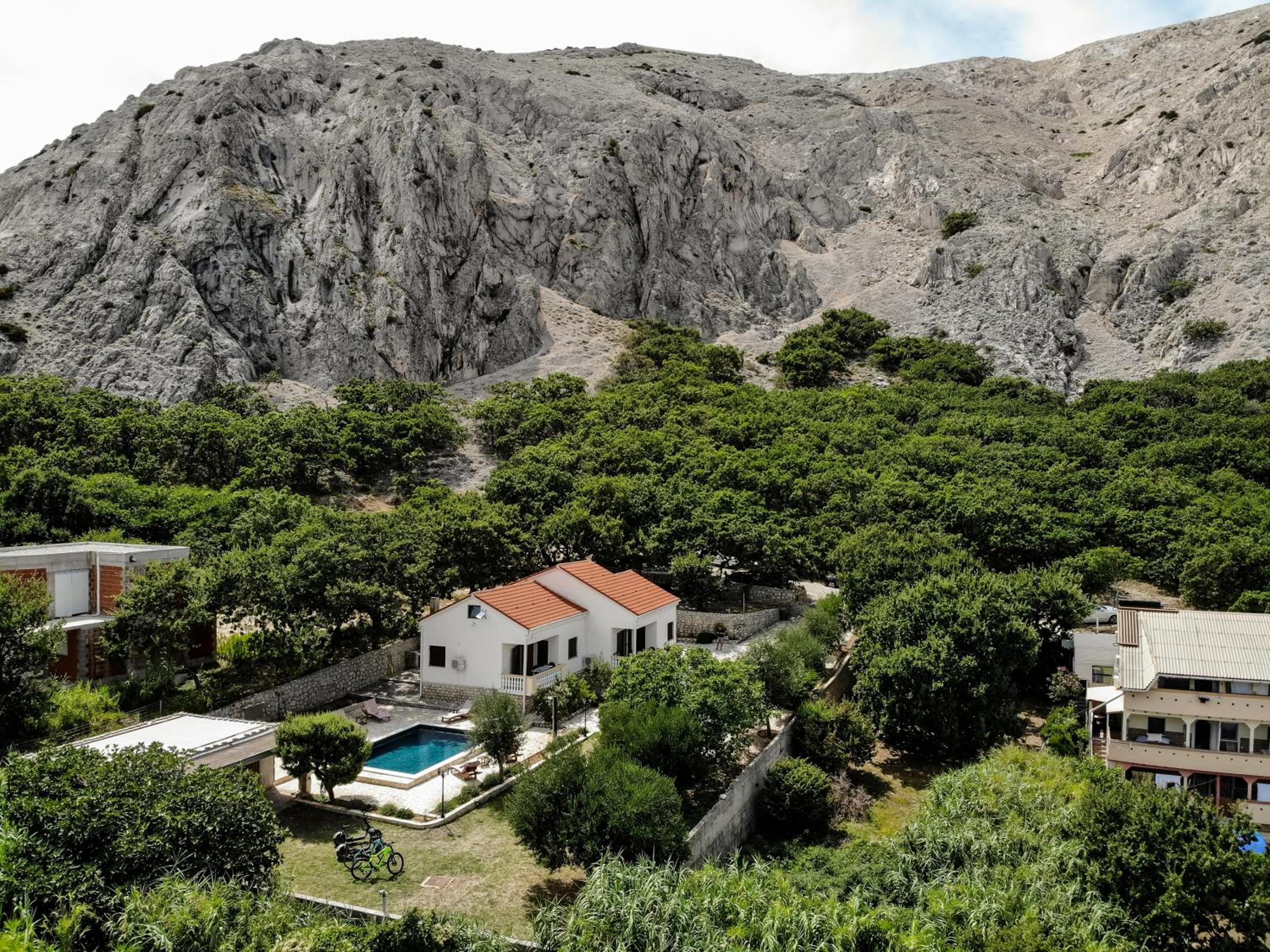 Villa Pag Dubrava Relax with Pool