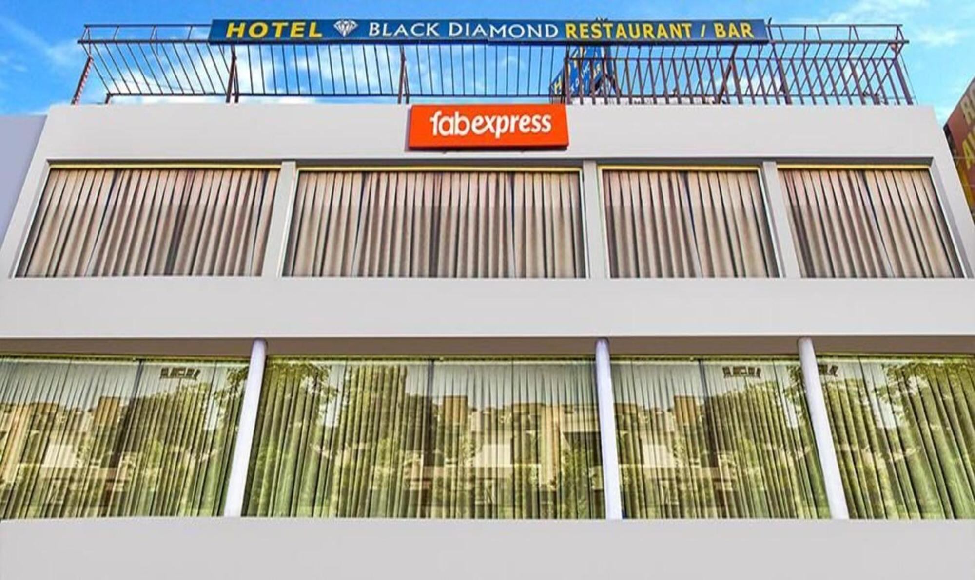 FabHotel Black Diamond