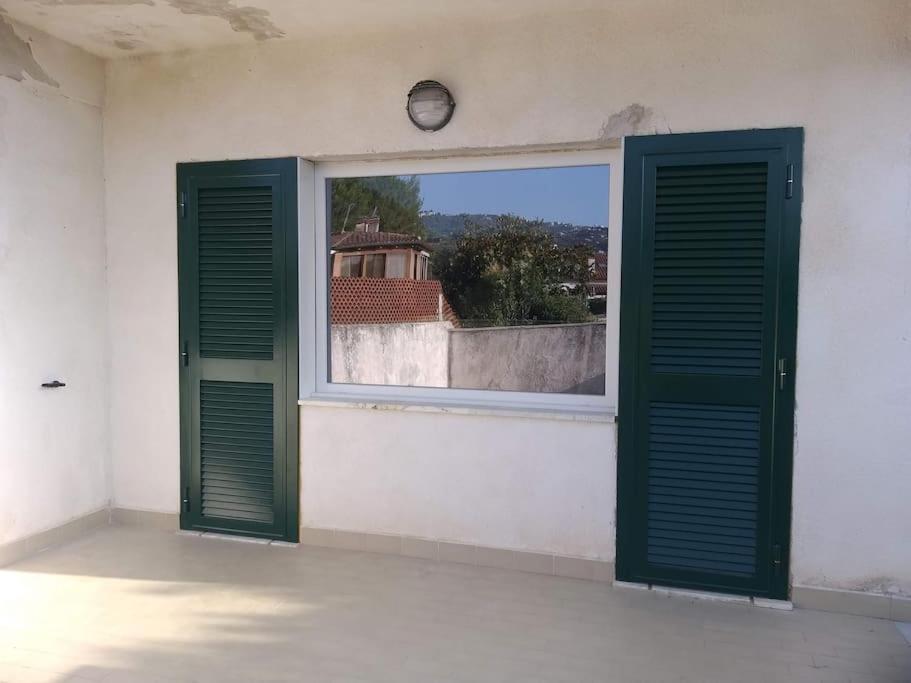 Villetta a schiera con giardino e terrazza-S.Marco di C.te