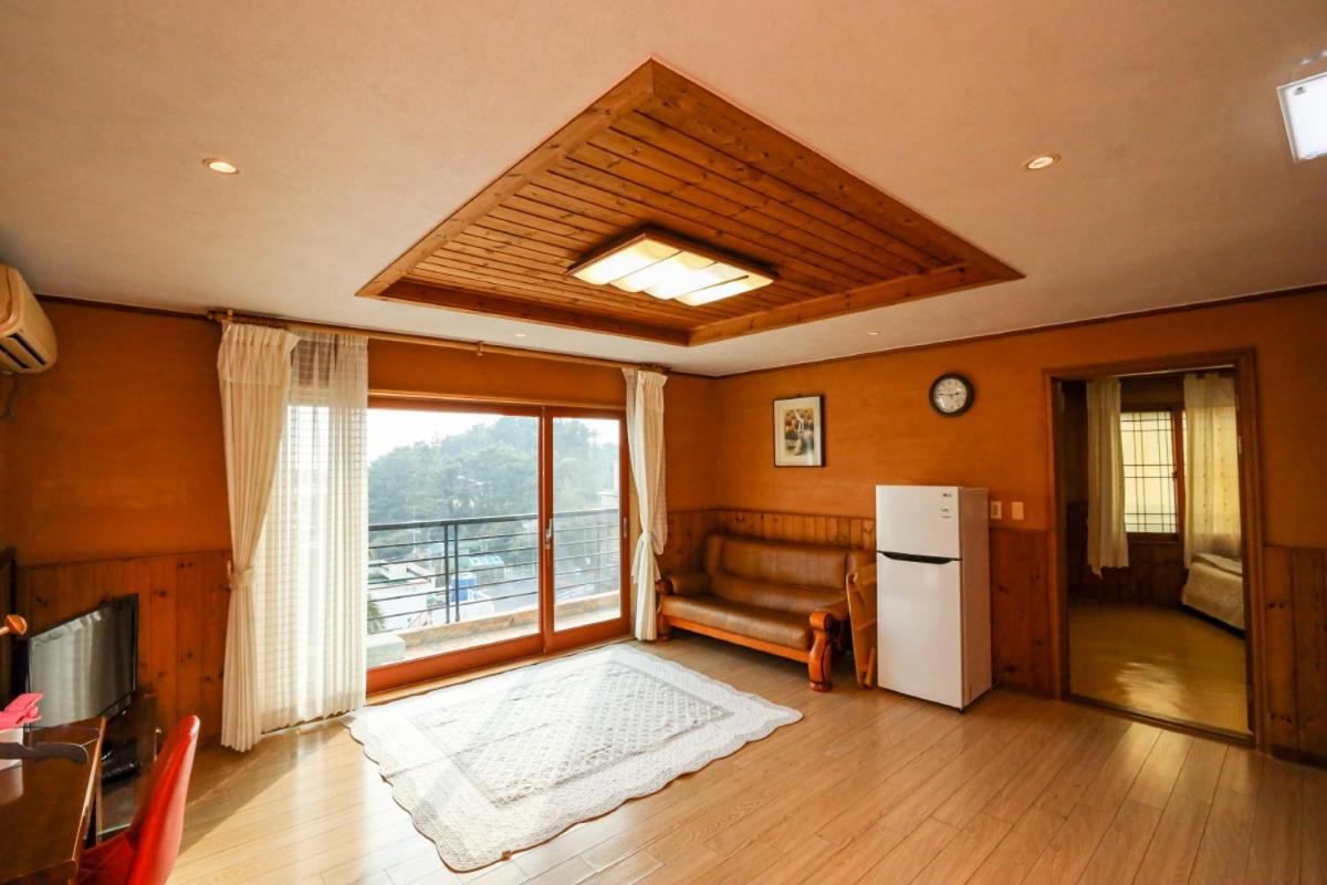 Jisakke Poongyeong Jeju