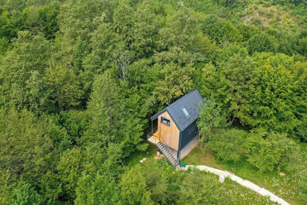 Tree Elements treehouse retreat
