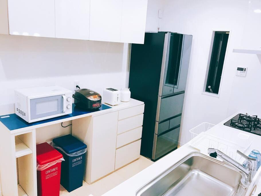 Spacious 120m2/4 Bedrooms/2 toilets/Free parking