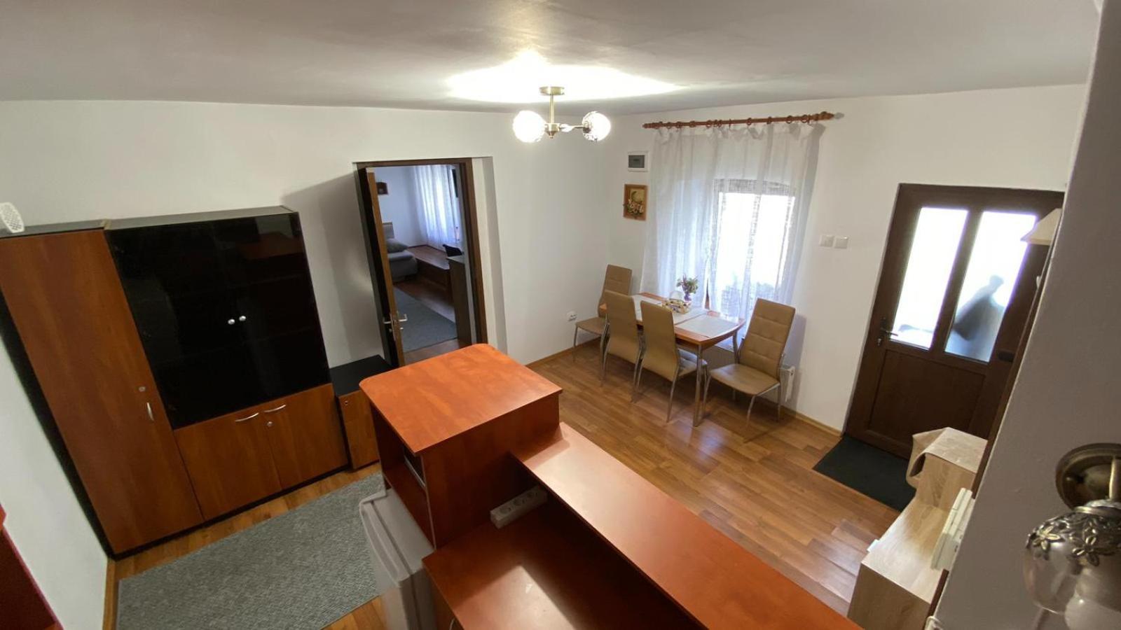 Bretsara view 5