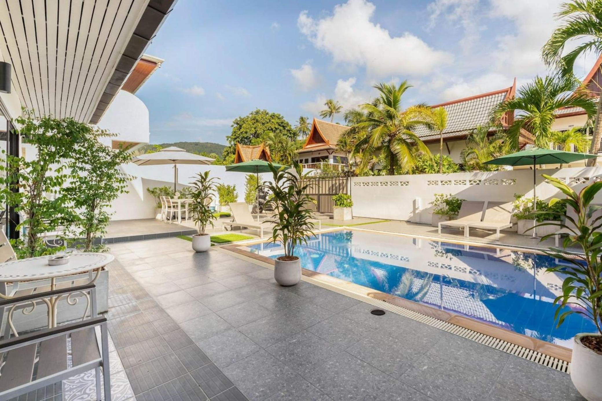 Kamala - 2 BR Pool View Apartment