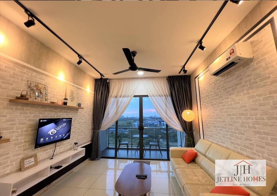 Melaka {Atlantis Suite} City-View/ 4Pax/ WIFI photo 3