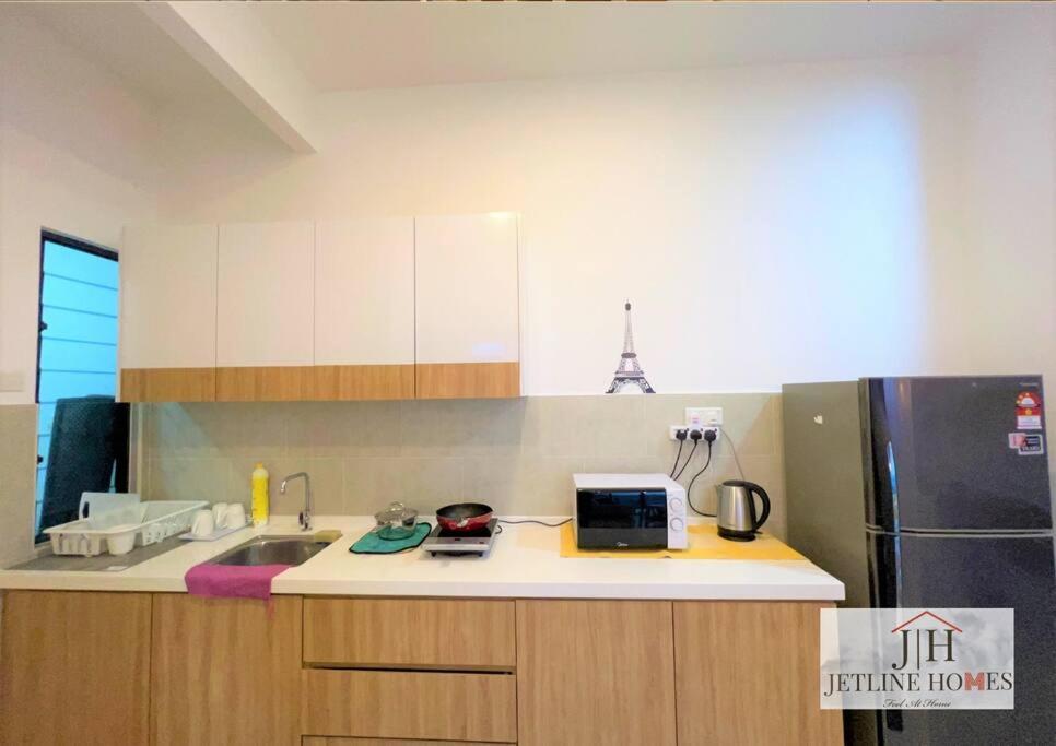 Melaka {Atlantis Suite} City-View/ 4Pax/ WIFI photo 7