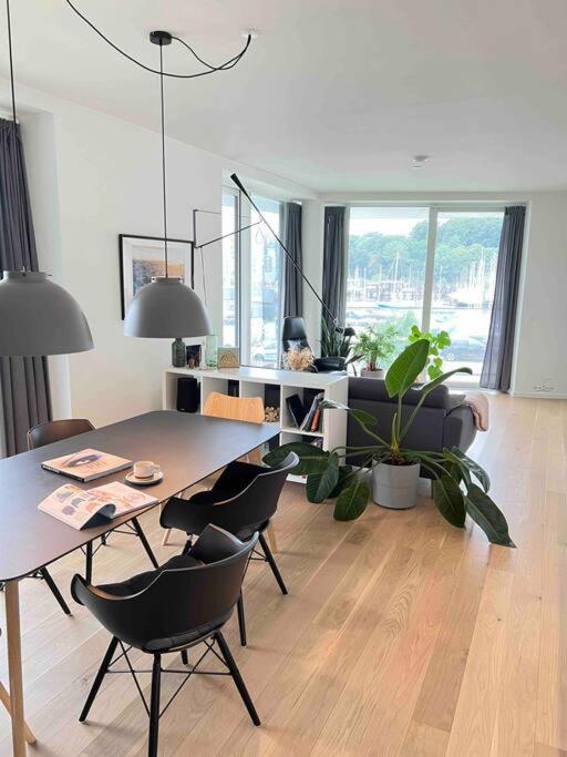 Bo med stil og udsigt til Aarhus lystbådehavn