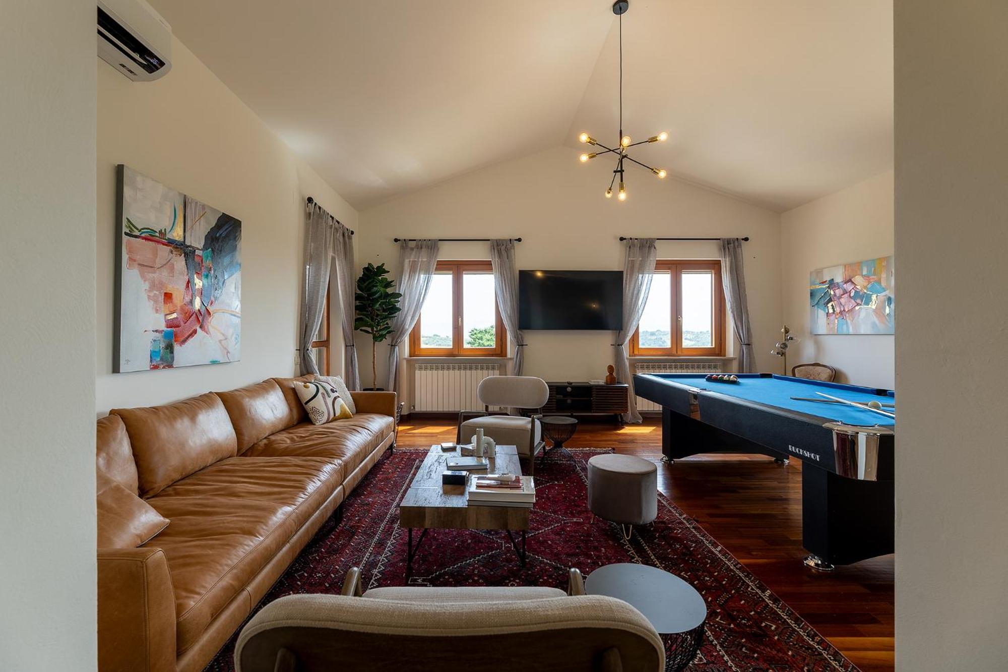 lounge
