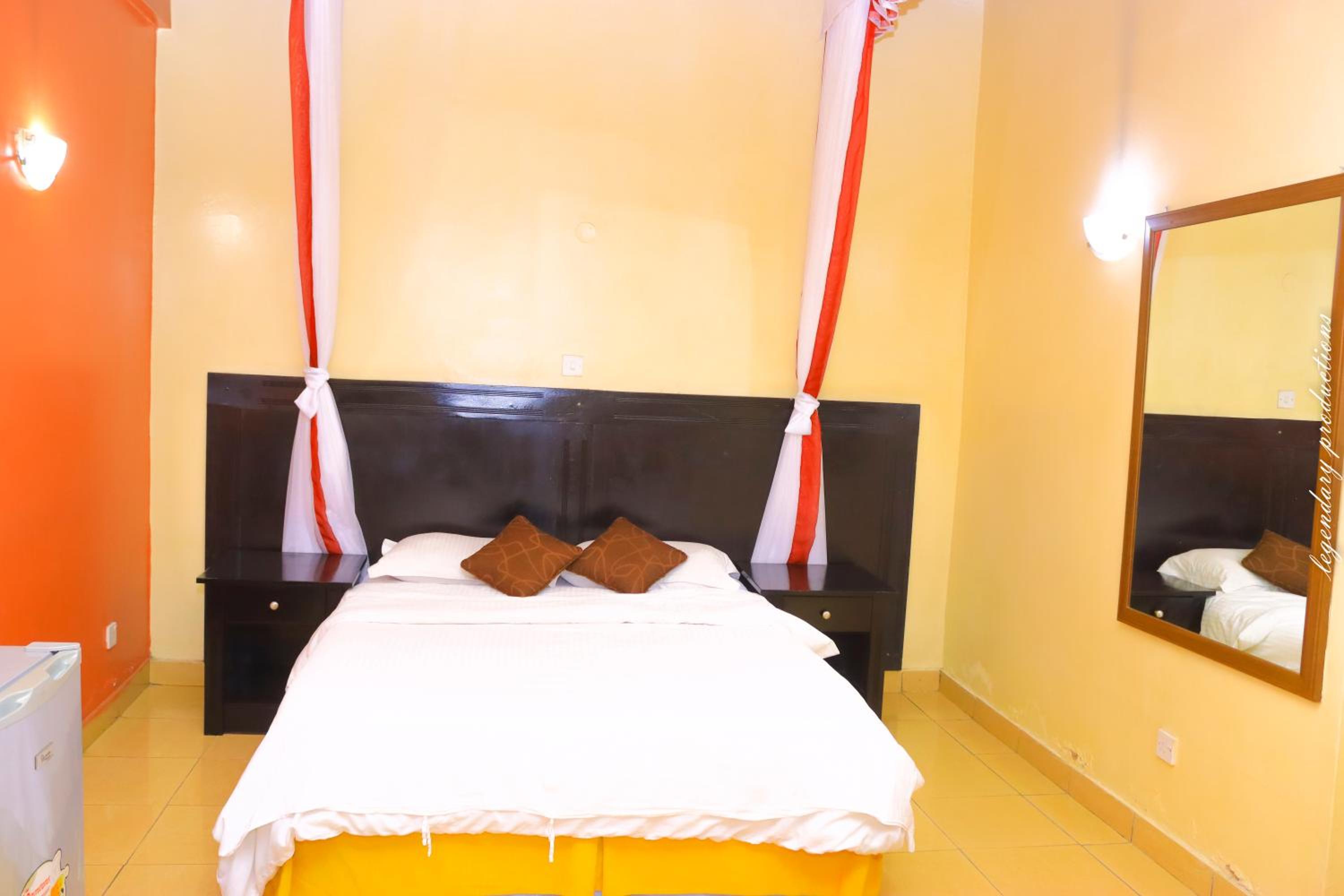 Jamia Central Hotel photo 2