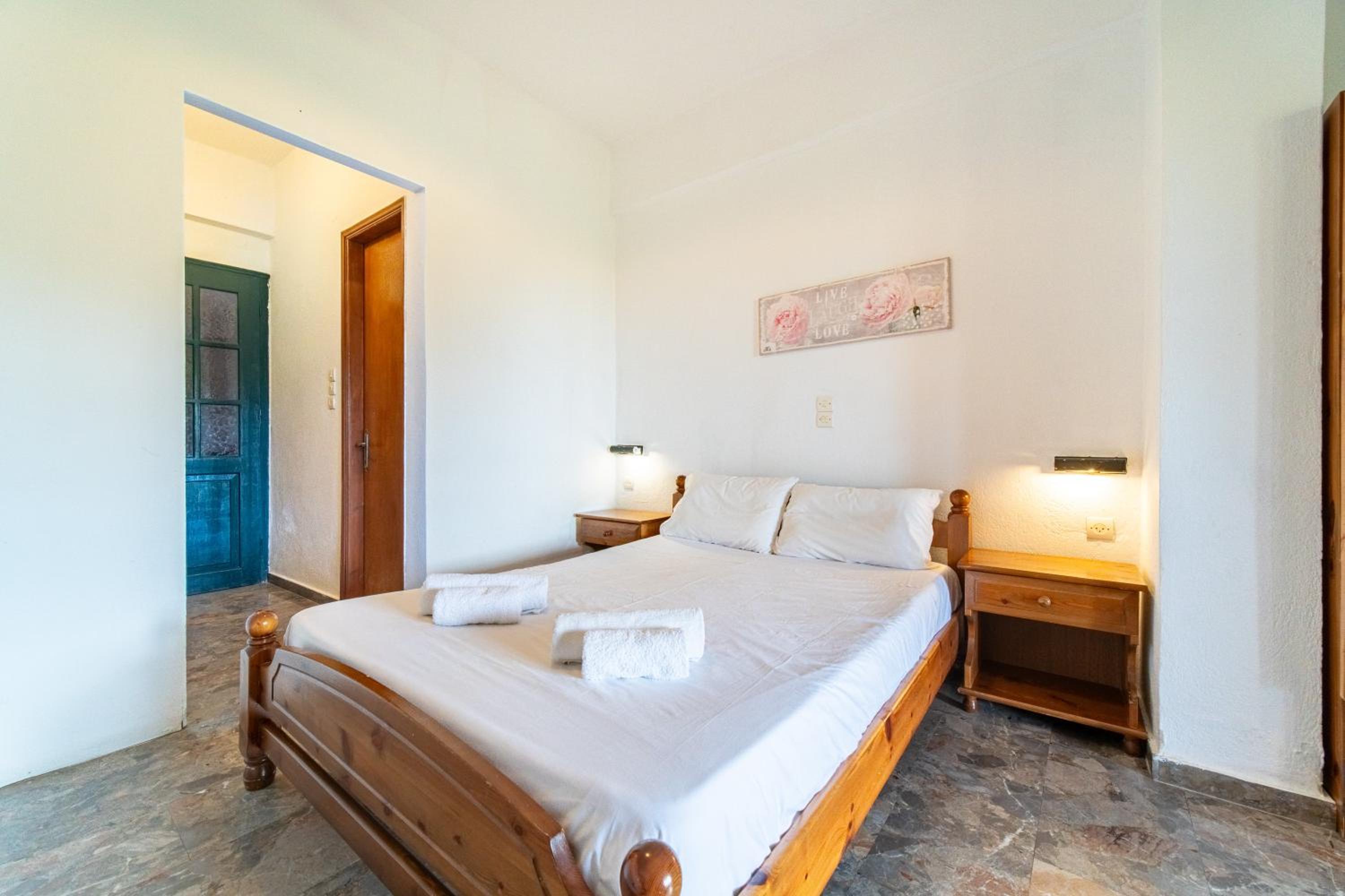 Arianna Studio Ground Floor 6 photo 4