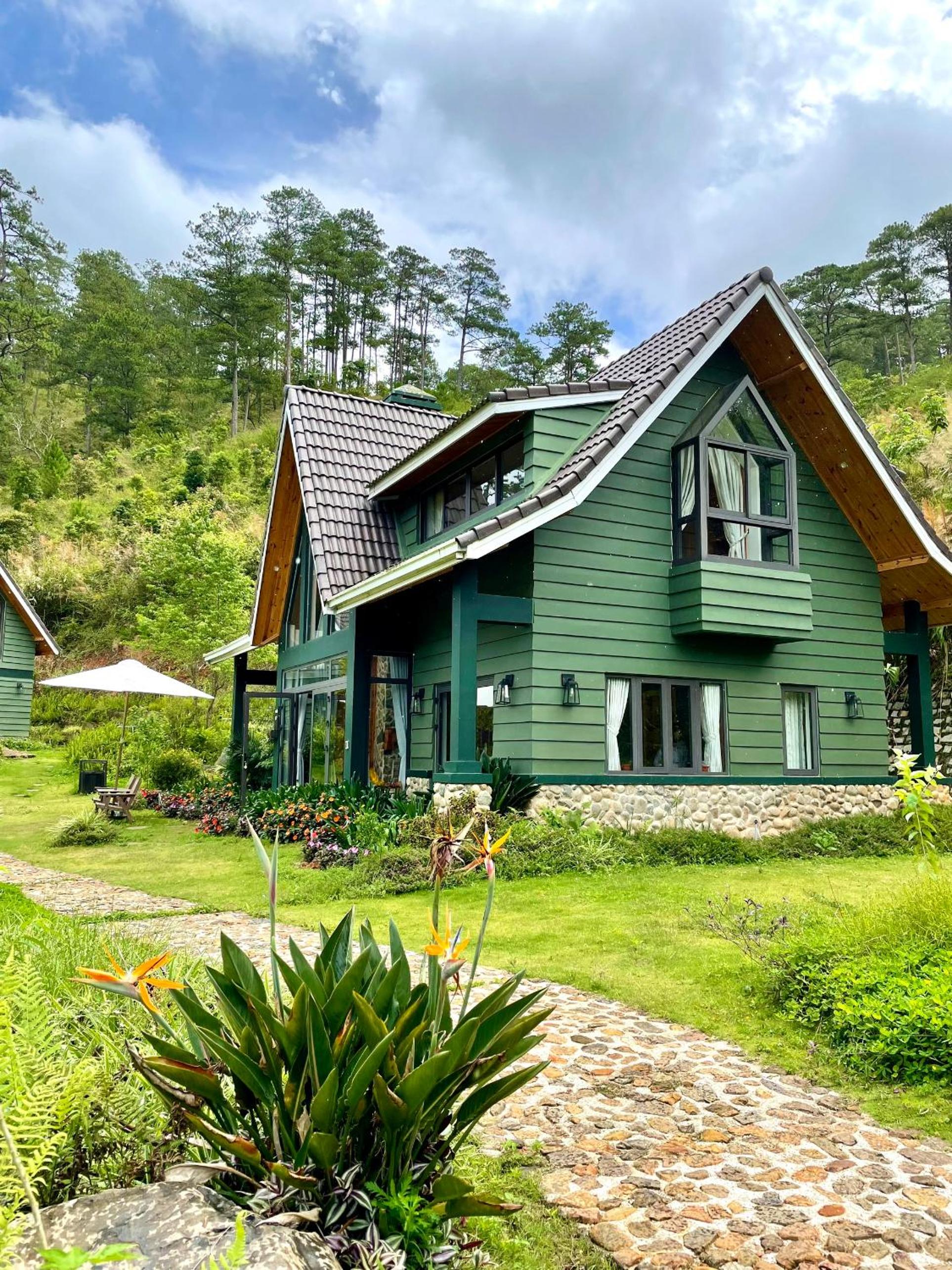 Lat Valley Retreat Village view 5