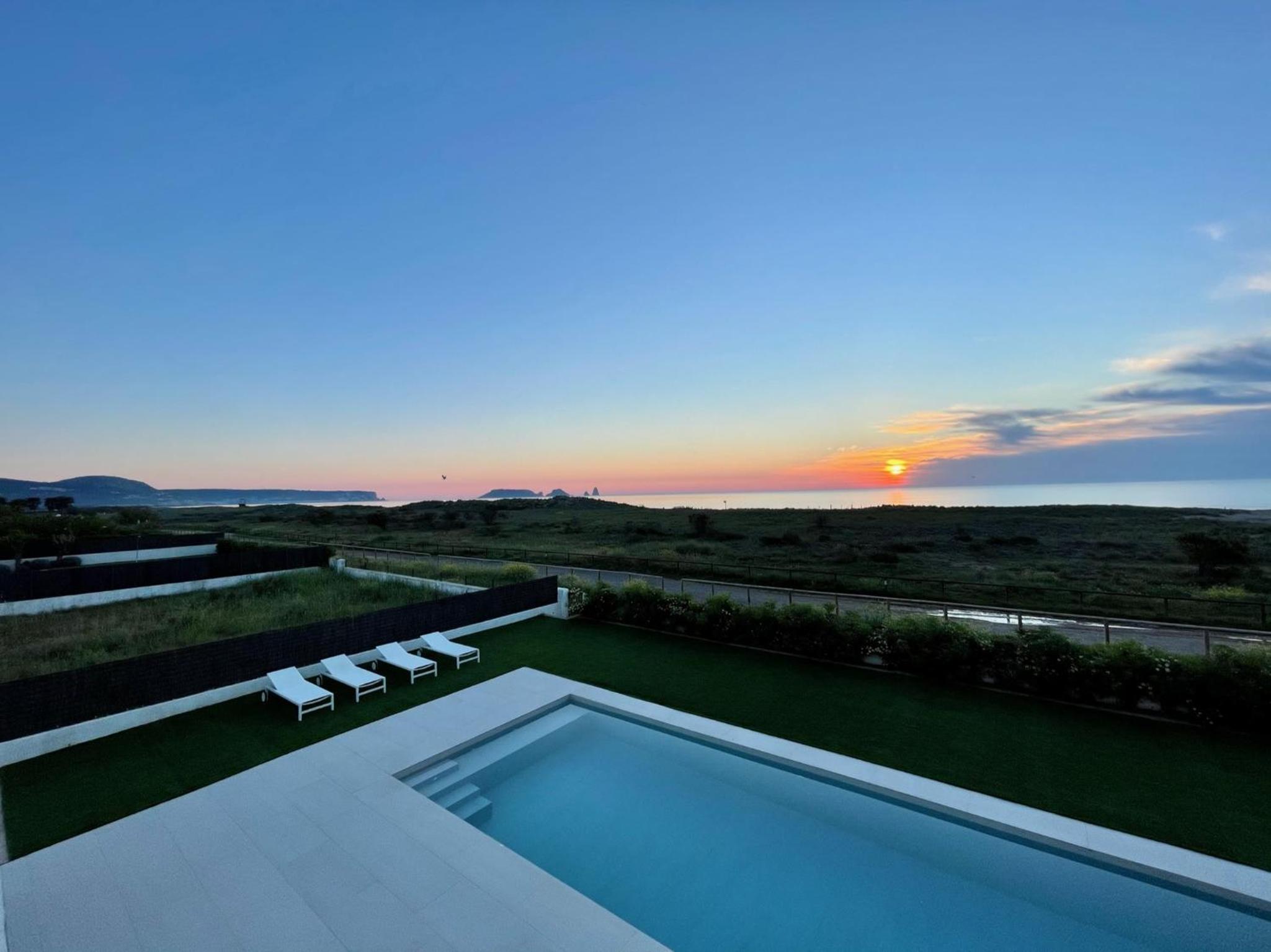 VILLA PINELL