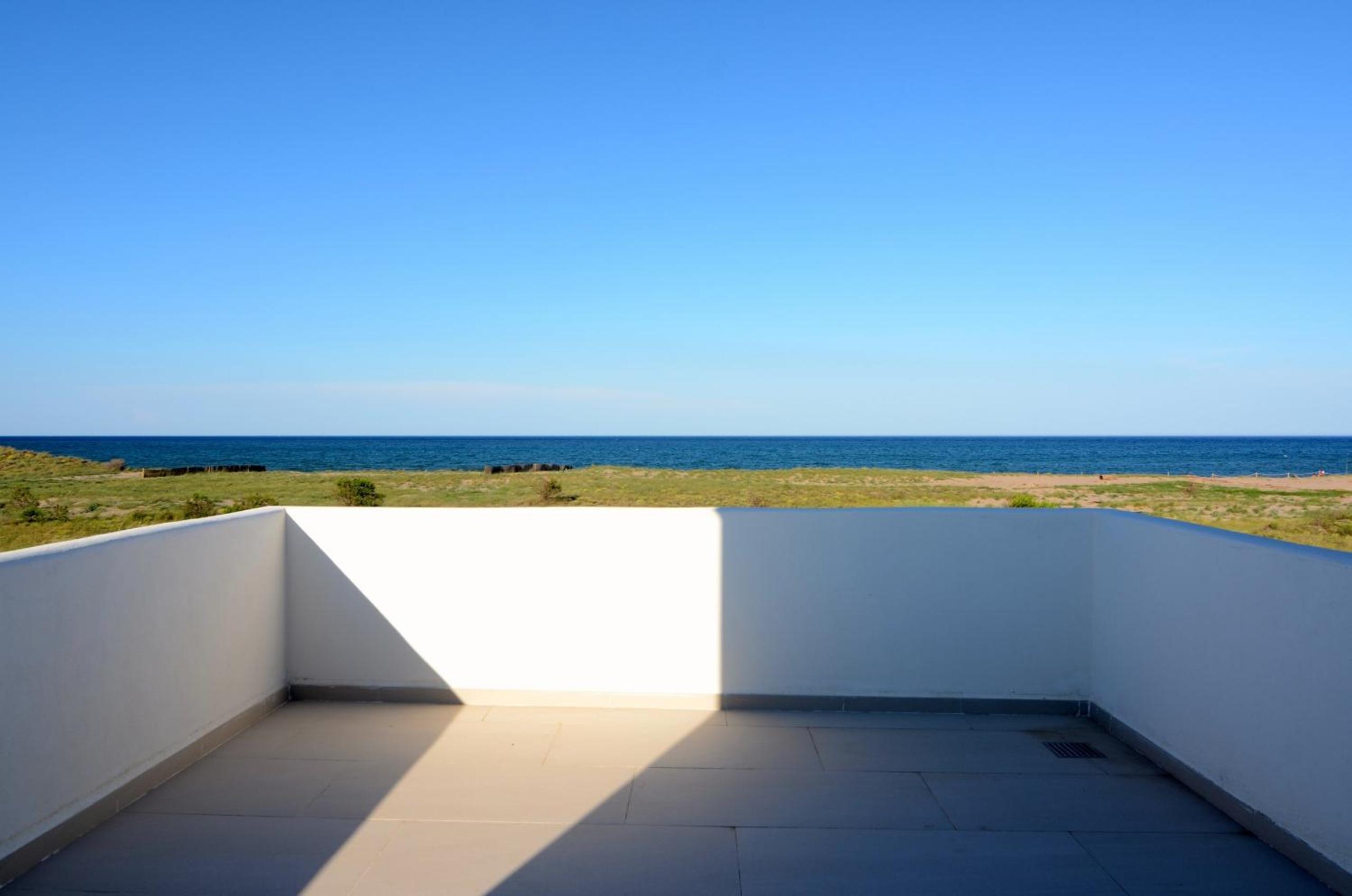 VILLA PINELL