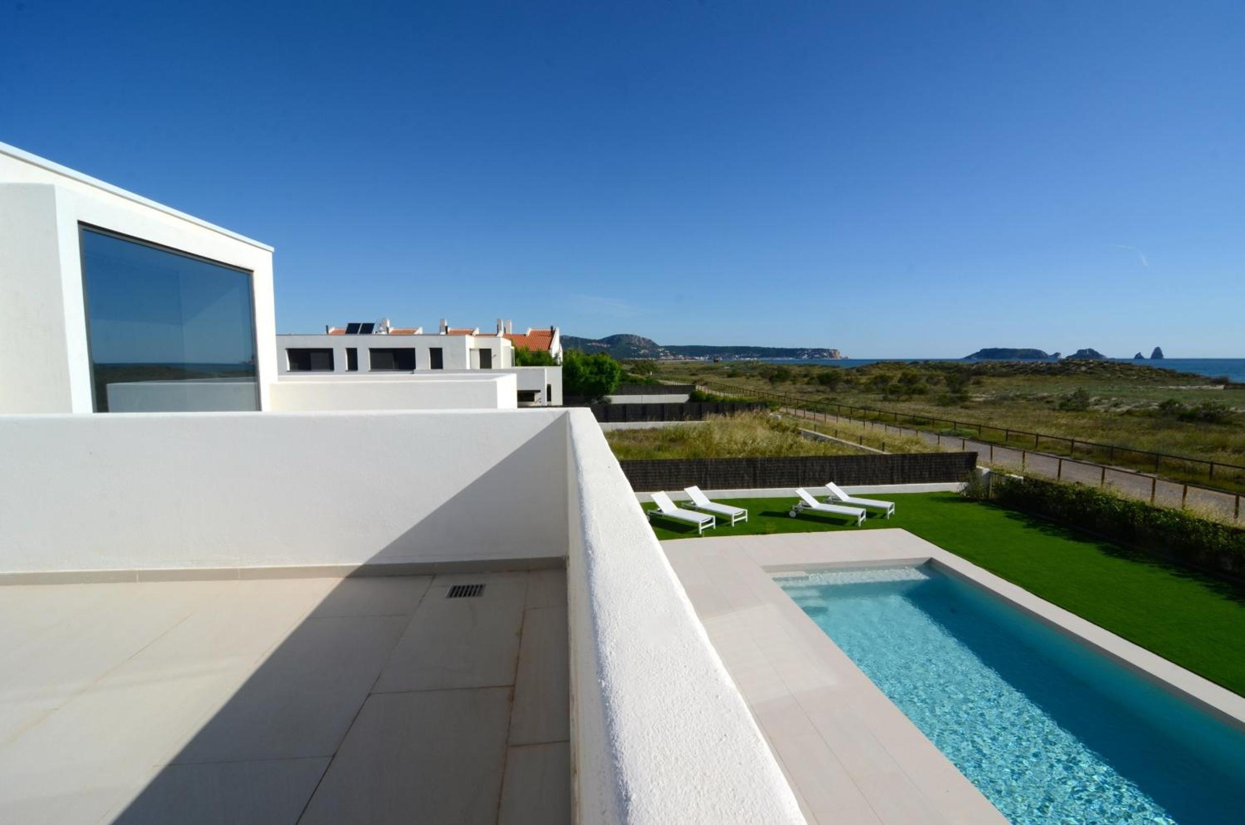 VILLA PINELL