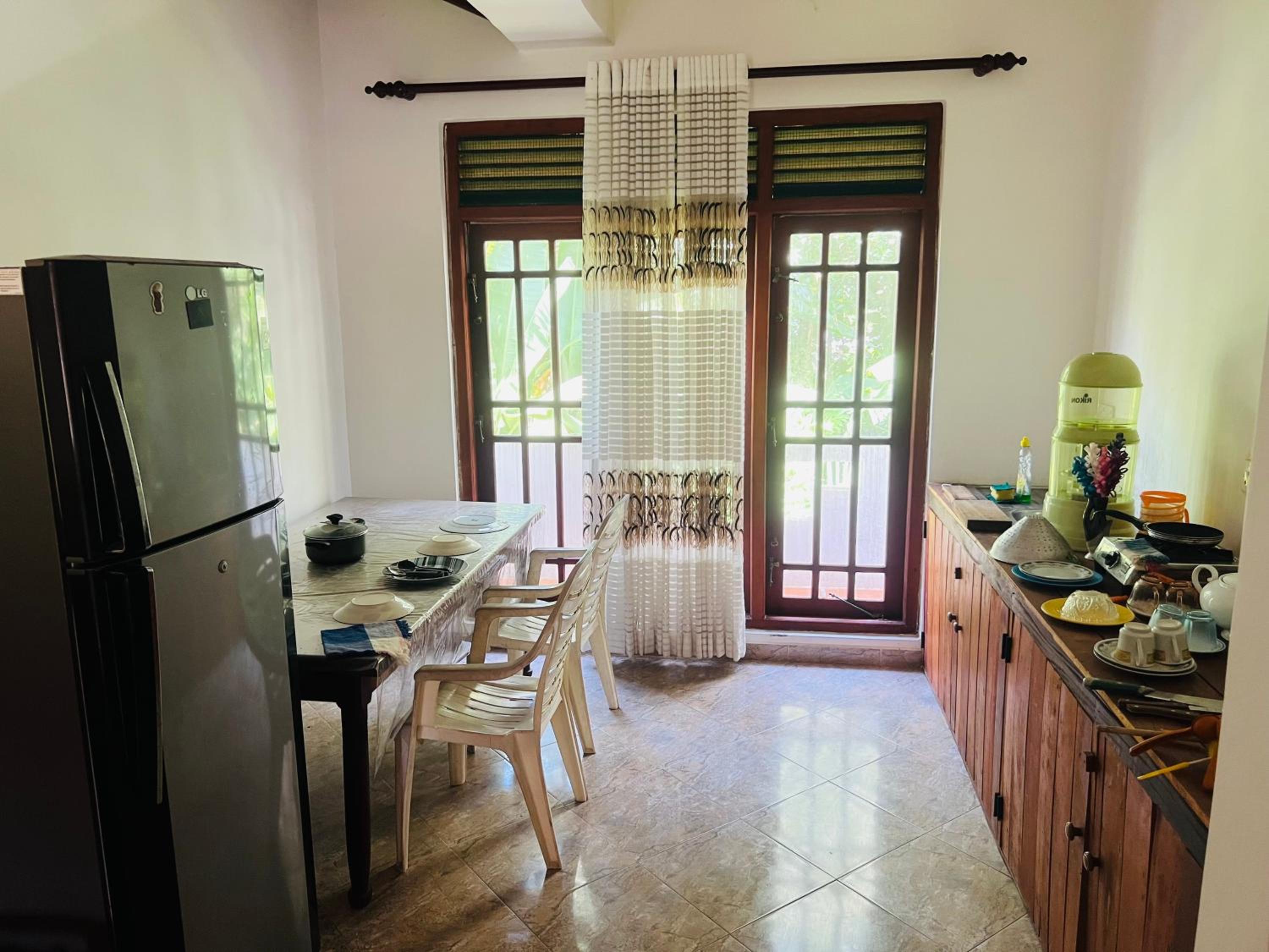 Raskin Apartments