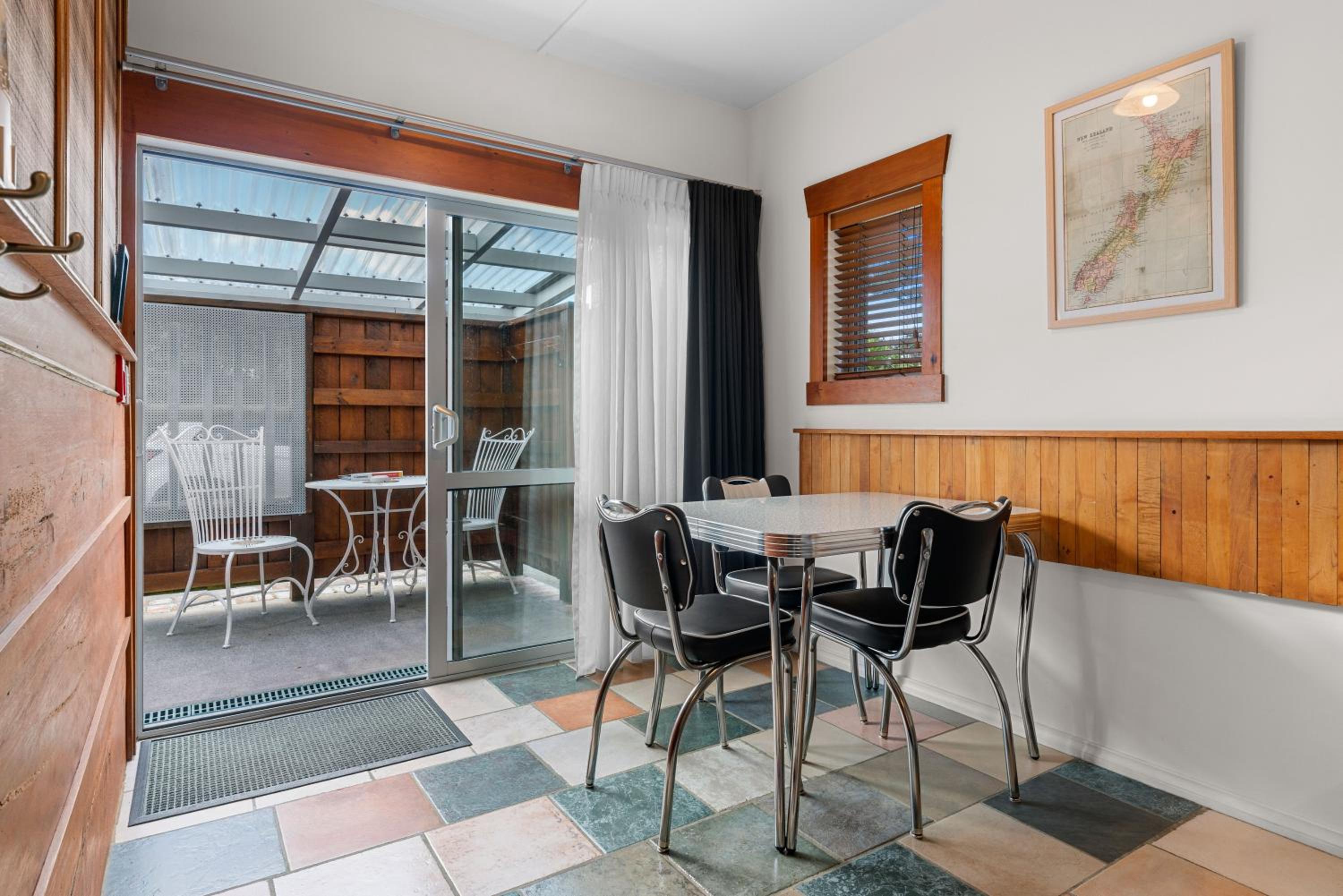 Hatea Drive Accommodation view 2
