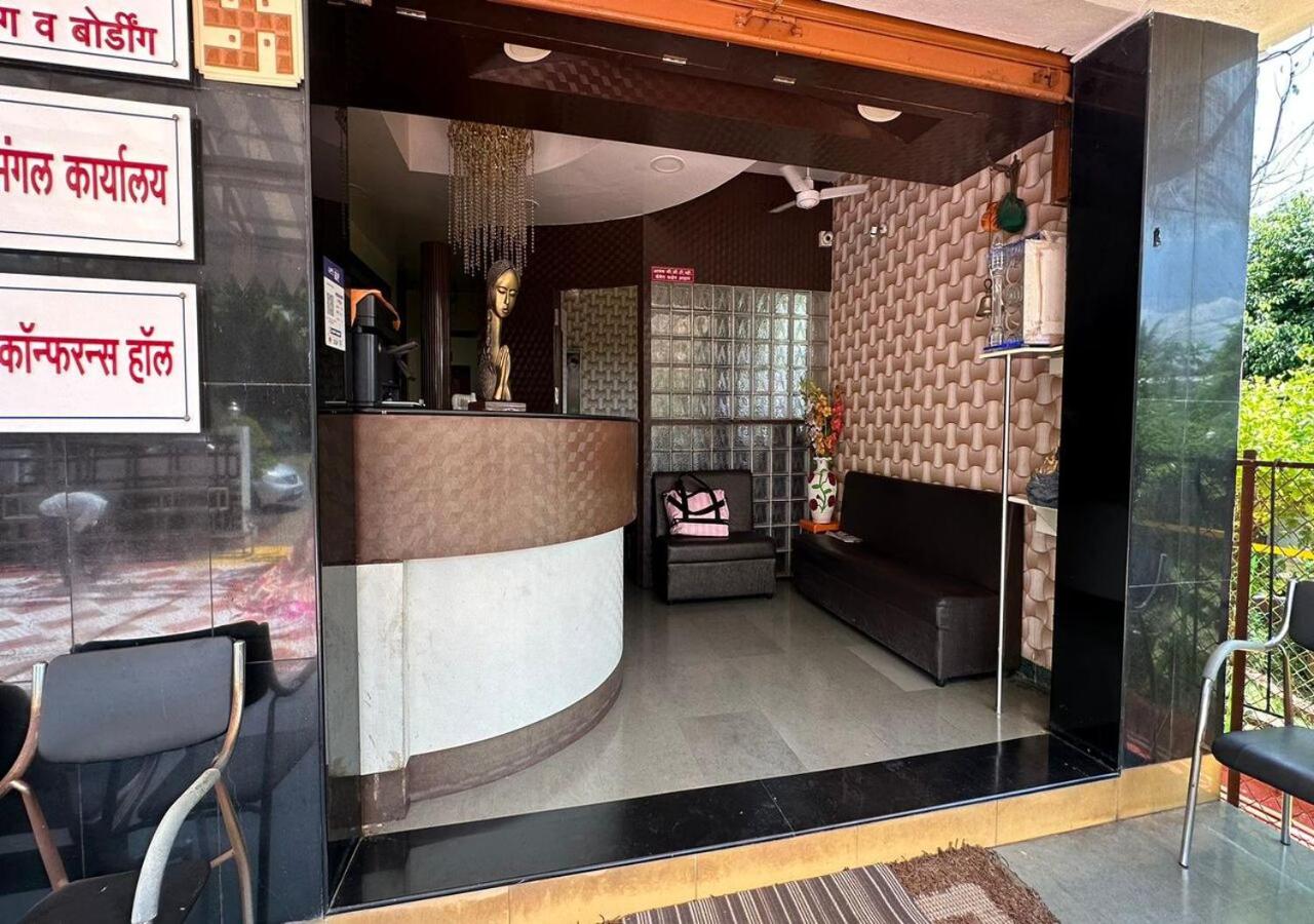 Hotel Sarang Lodging and Boarding view 3