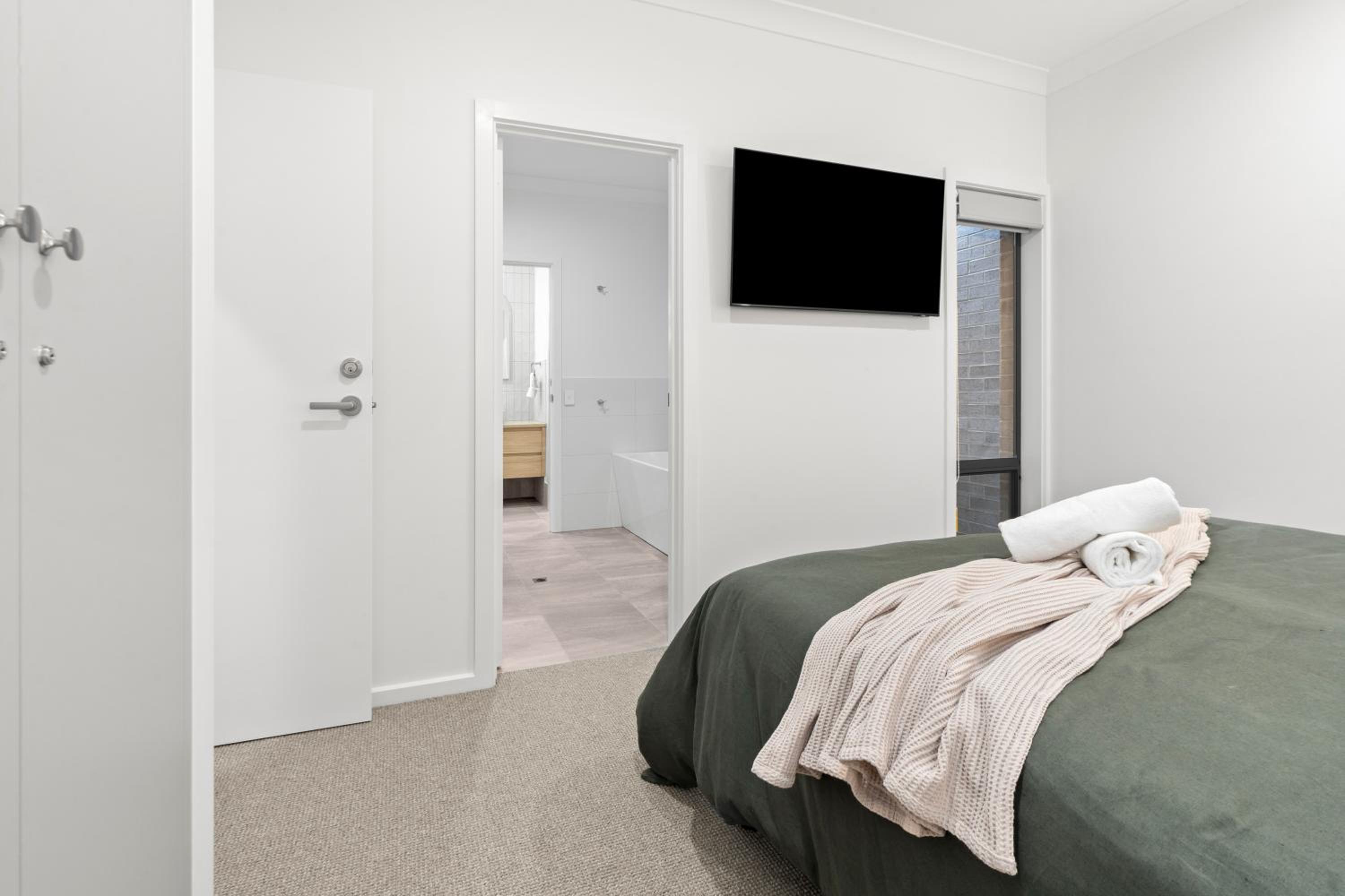 Renmark River Villas and Boats & Bedzzz