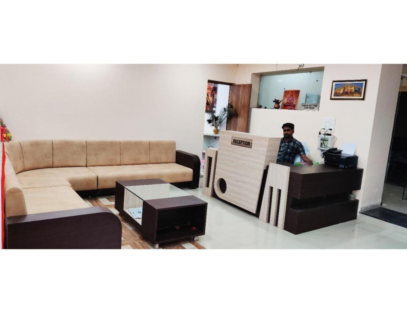 Hotel Pragati, Chanderi, MP view 3