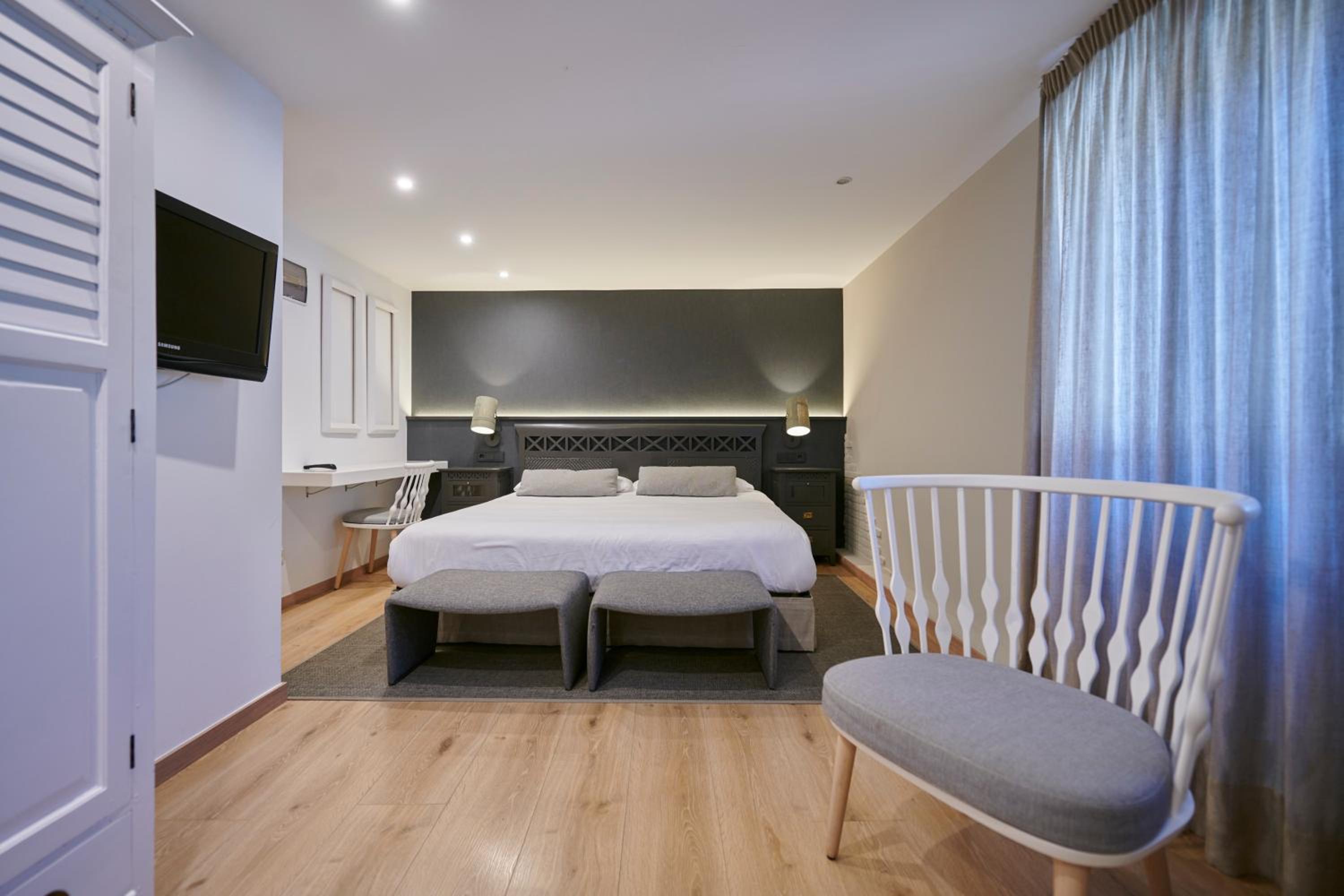 Hostal Lola