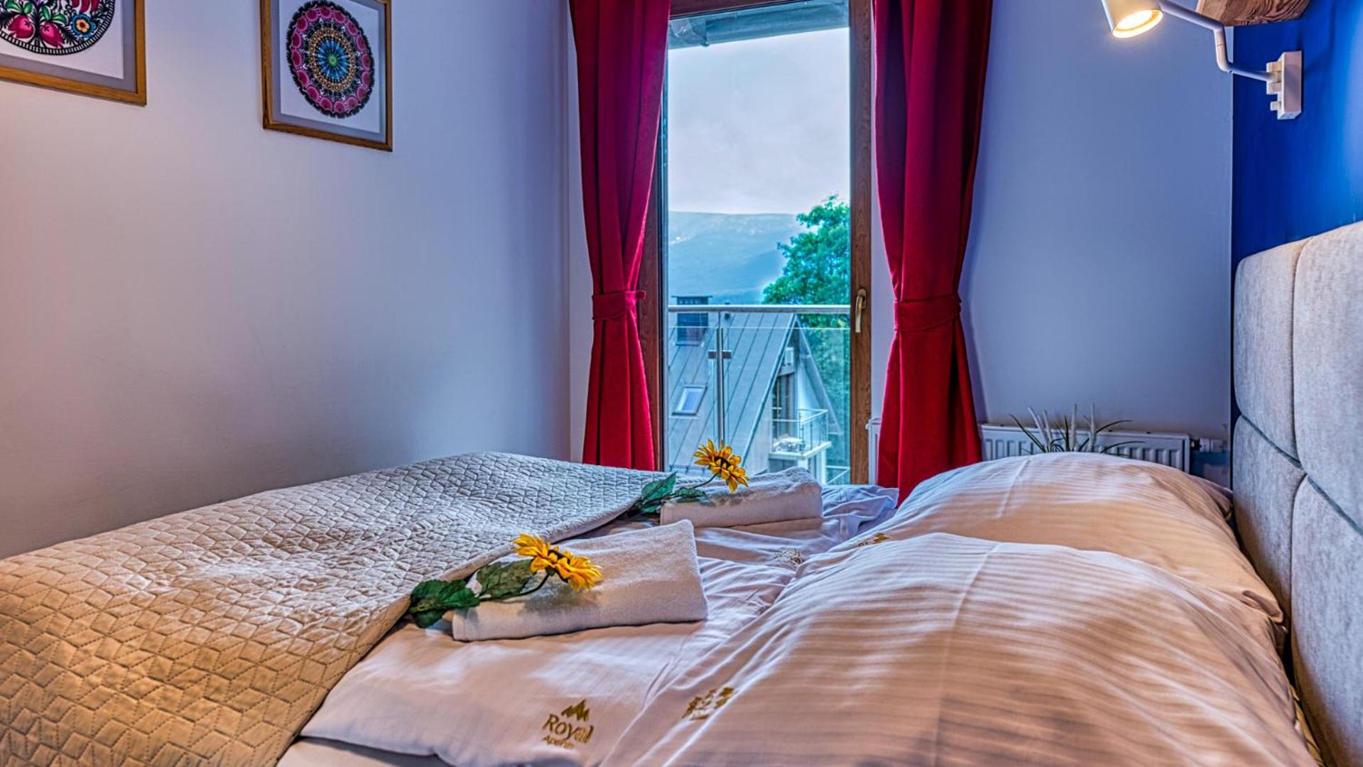 Apartamenty ROYAL APARTS Widok 800 - z panoramą gór