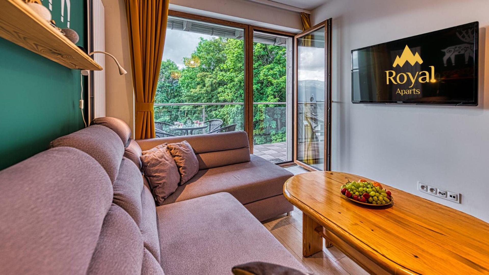 Apartamenty ROYAL APARTS Widok 800 - z panoramą gór