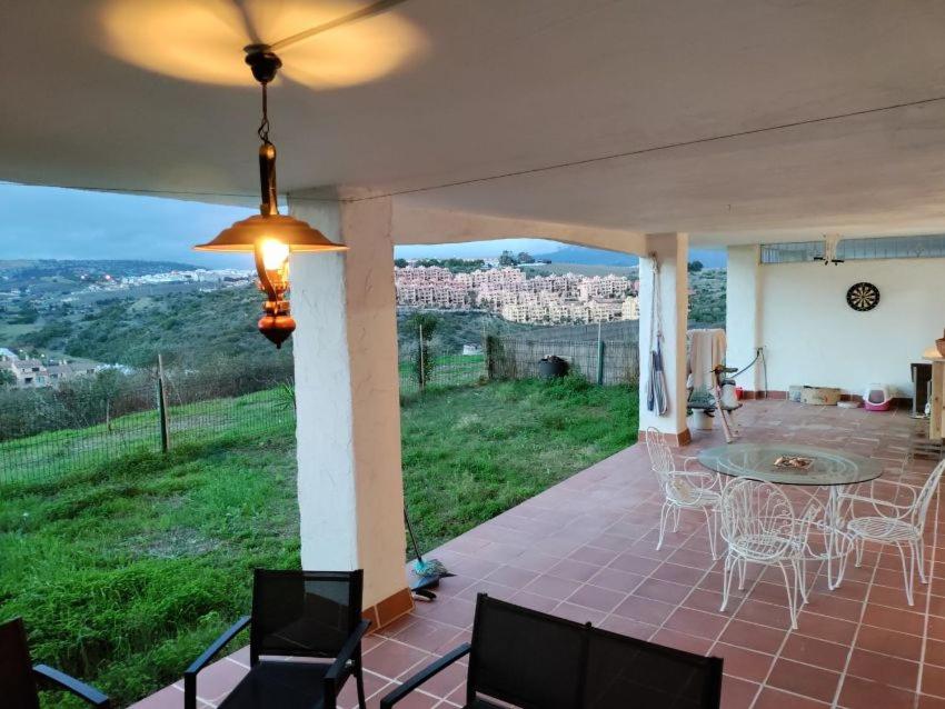 HillView Rooms in Manilva