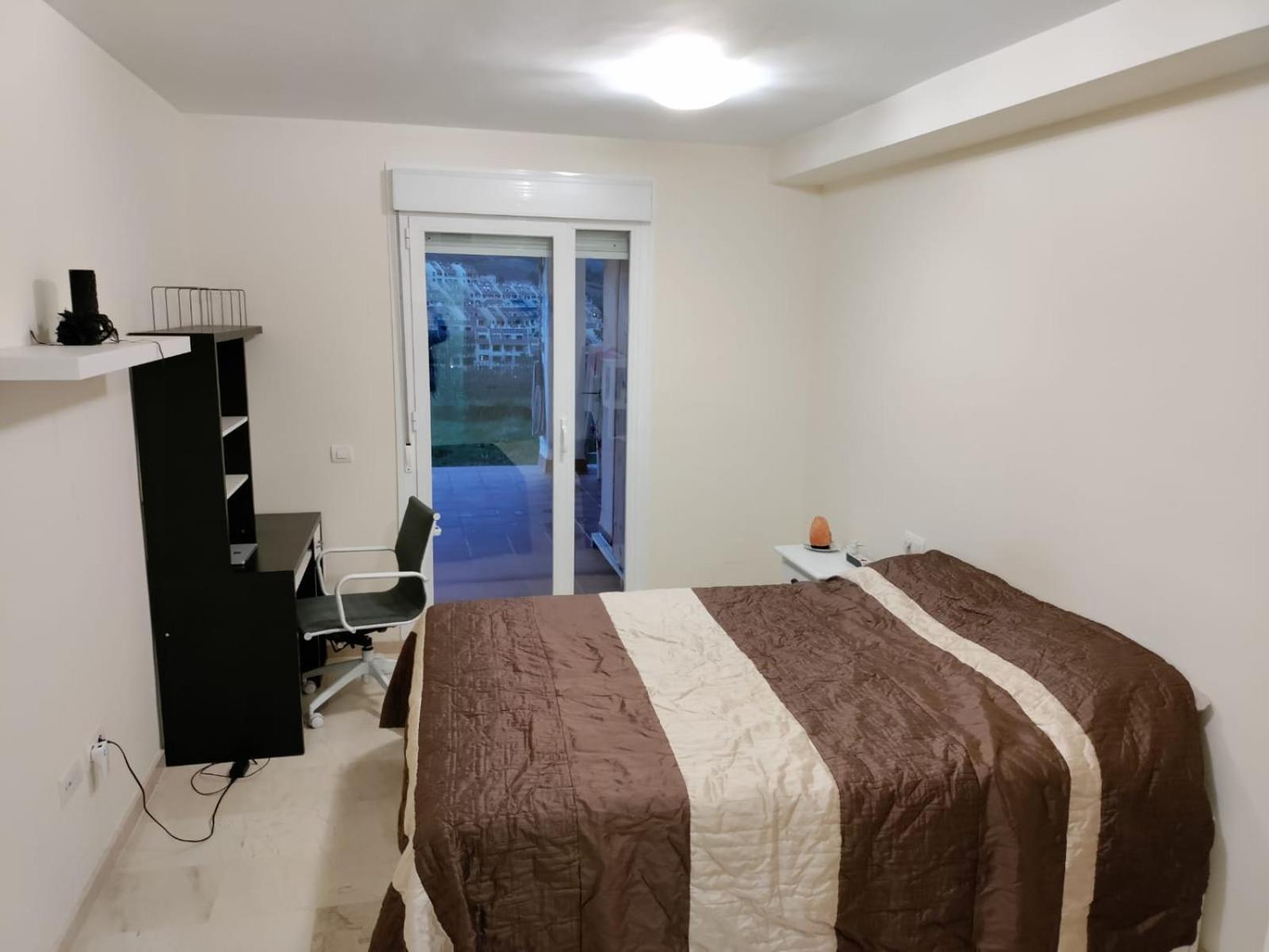 HillView Rooms in Manilva