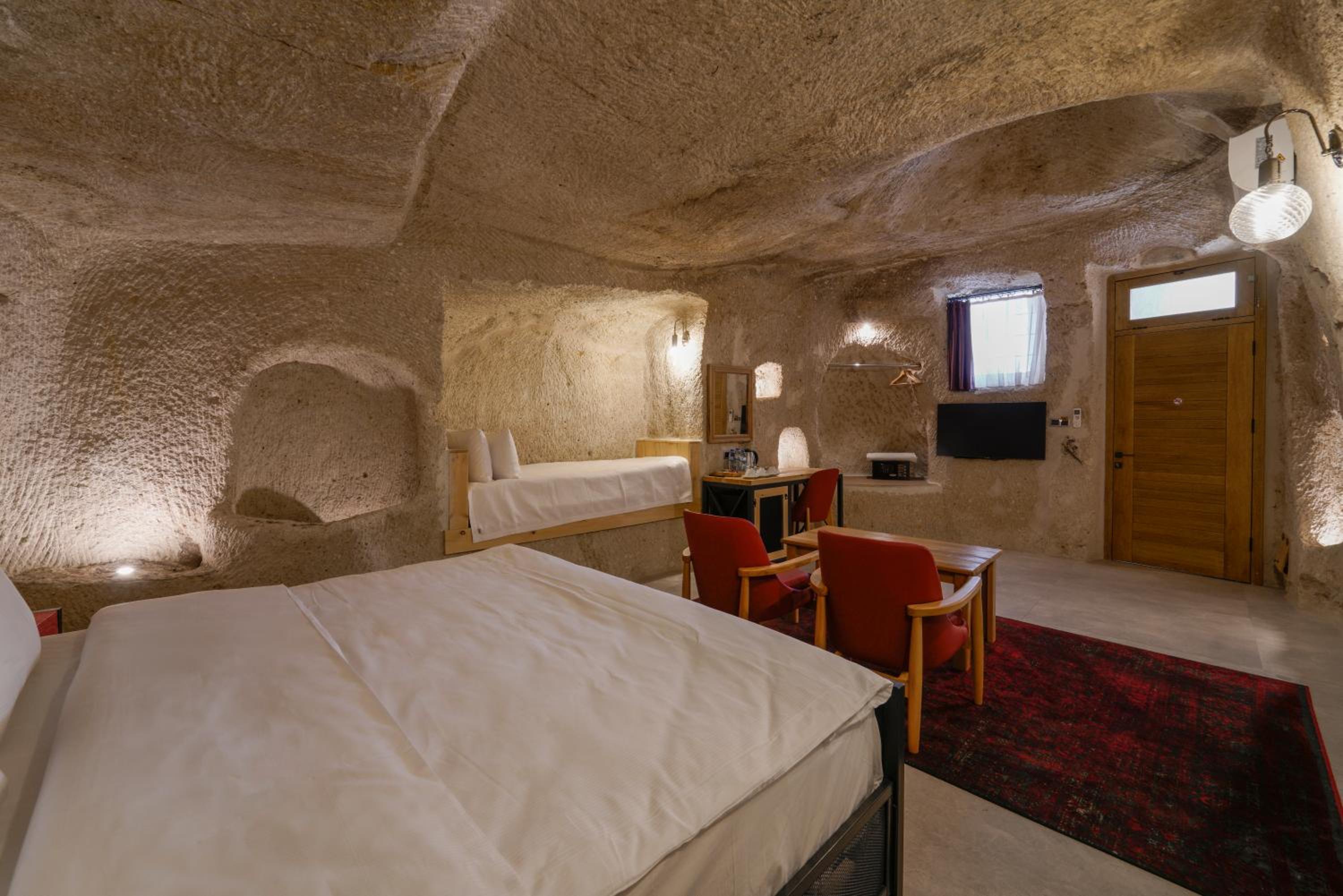 The Niche Cave Hotel - Image 32