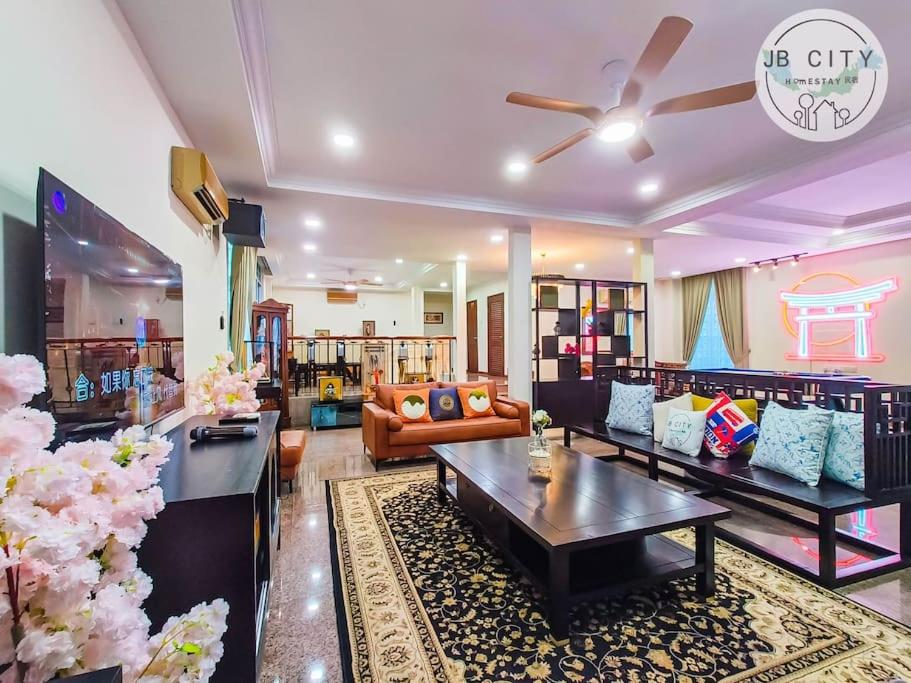JB Town Villa by RR JBcity