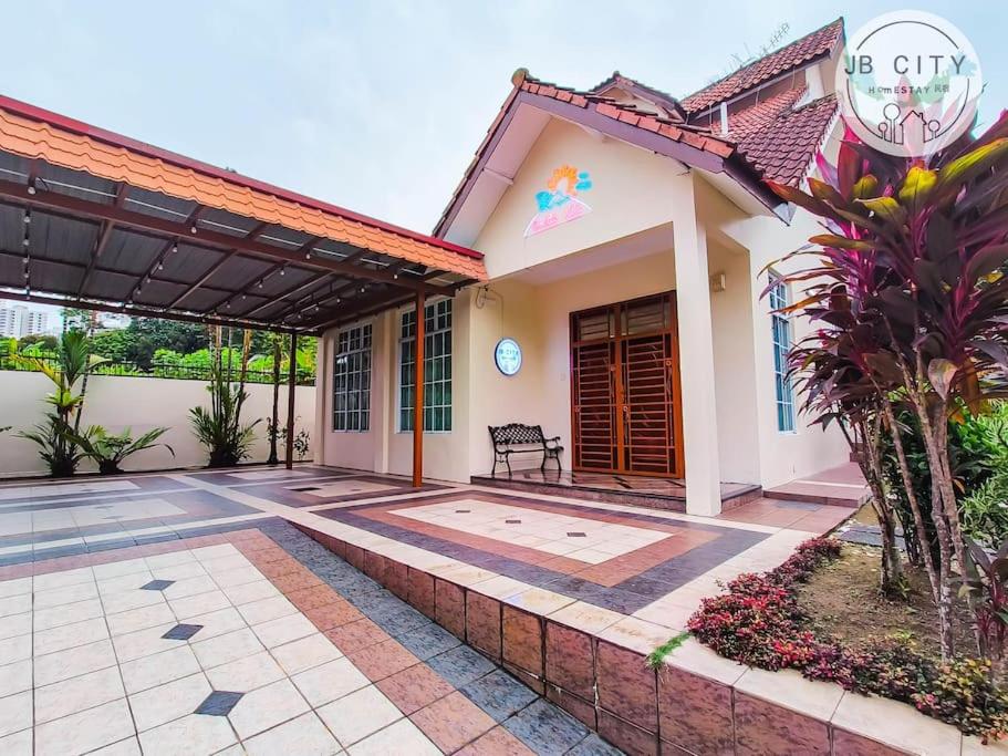 JB Town Villa by RR JBcity