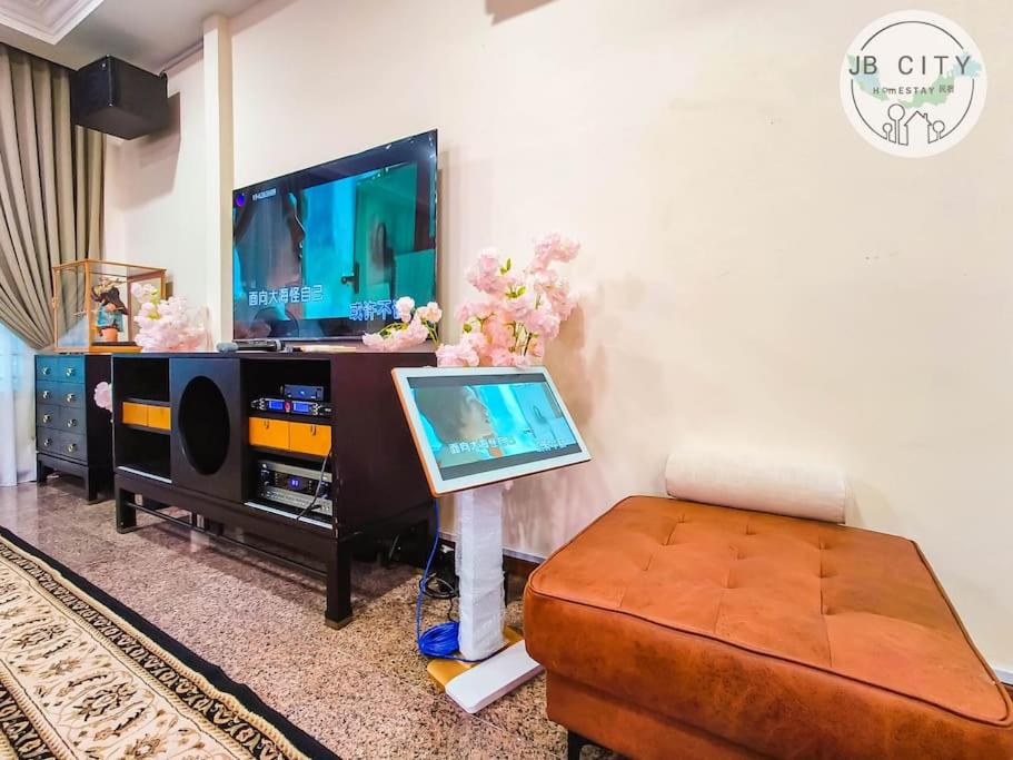 JB Town Villa by RR JBcity