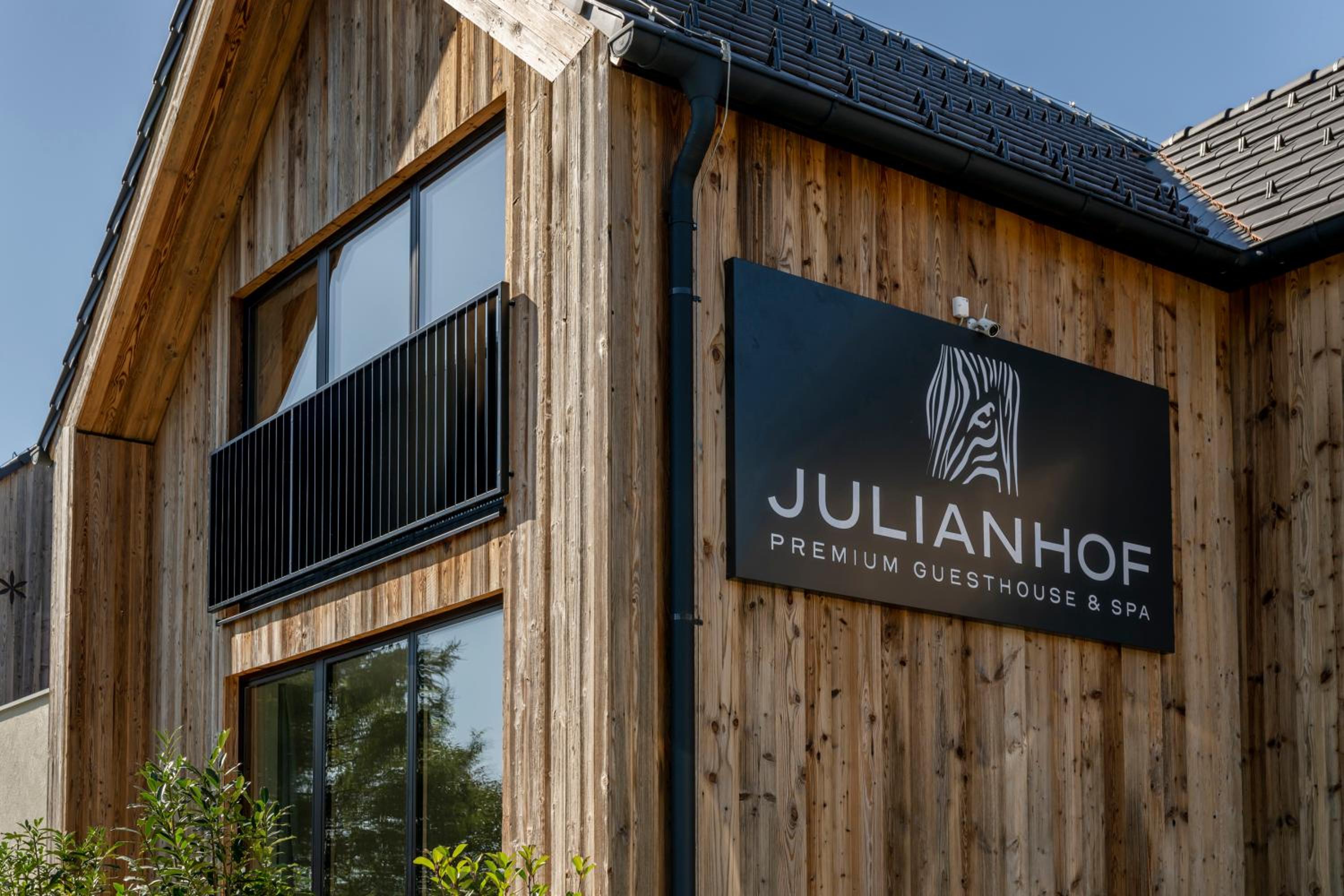 Julianhof Premium Guesthouse & Spa