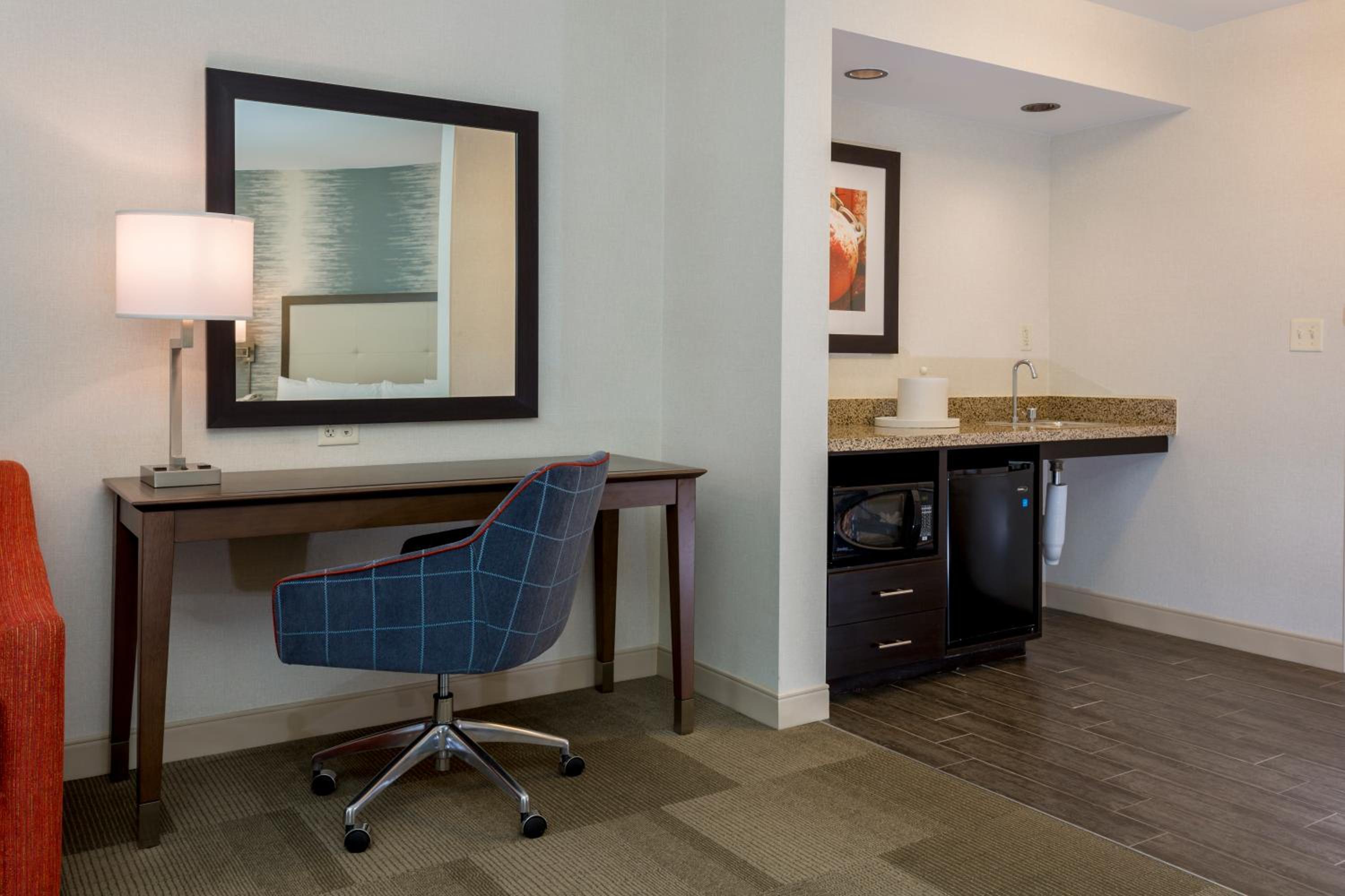Hampton Inn  Suites San Diego-Poway - Property Image 12
