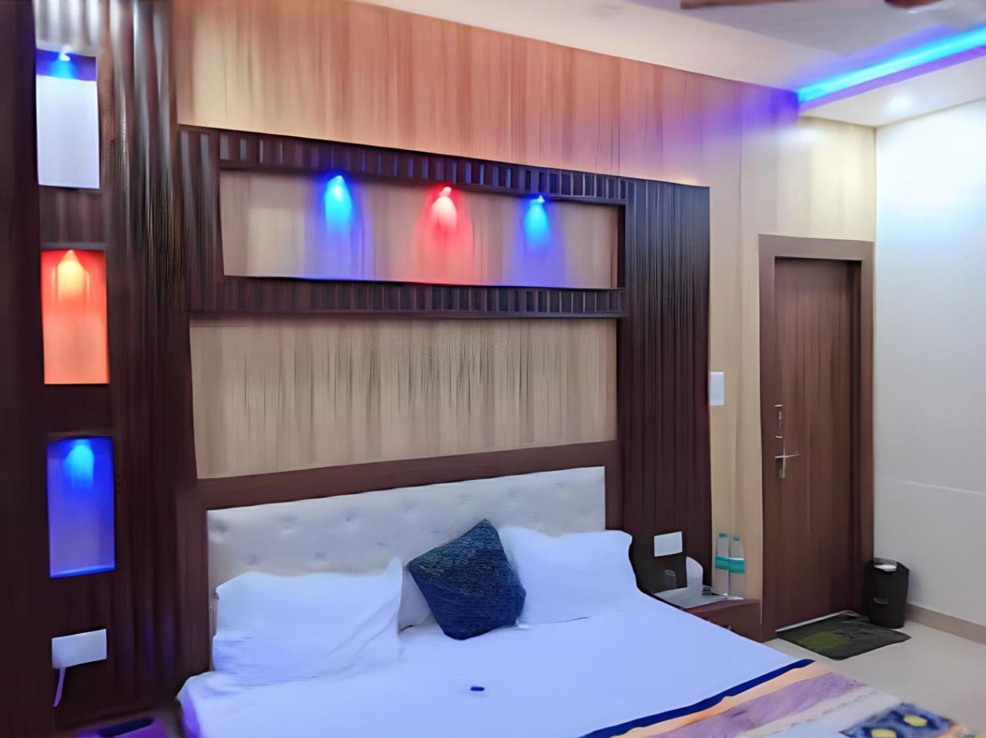 Taj Square A luxurious homestay