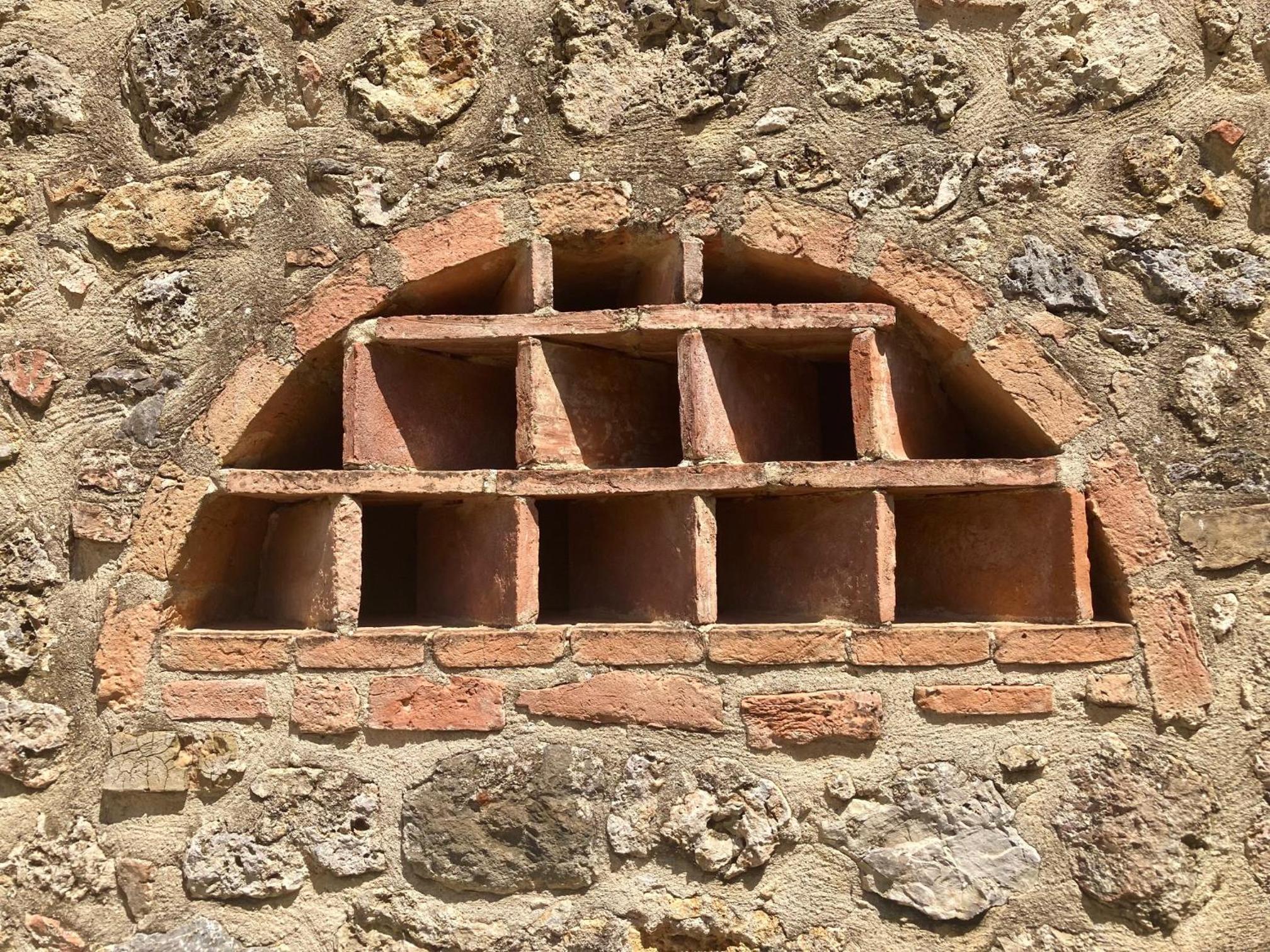 Photo 43