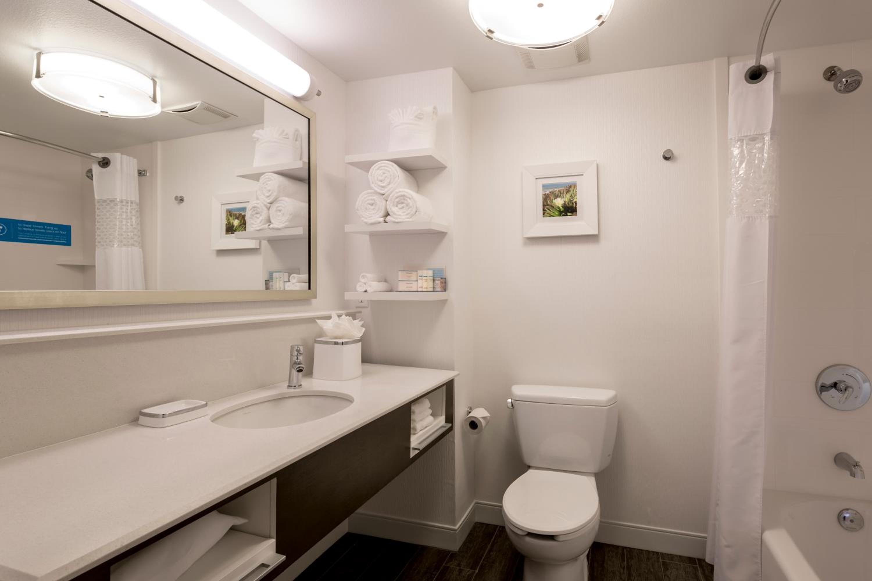 Hampton Inn  Suites San Diego-Poway - Property Image 8