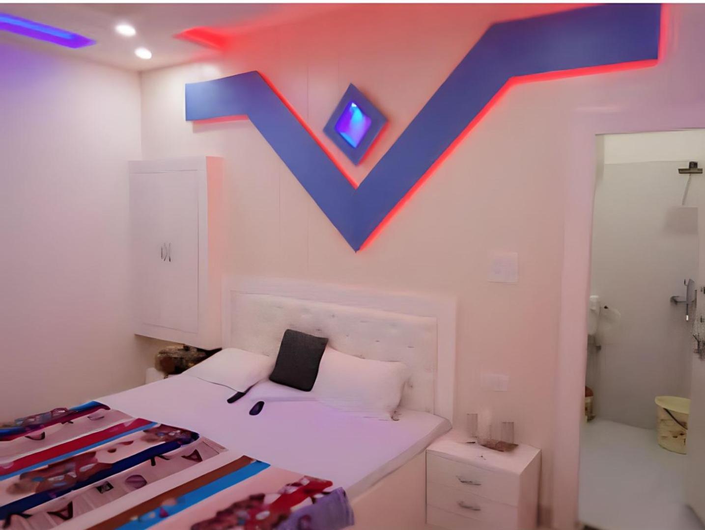Taj Square A luxurious homestay