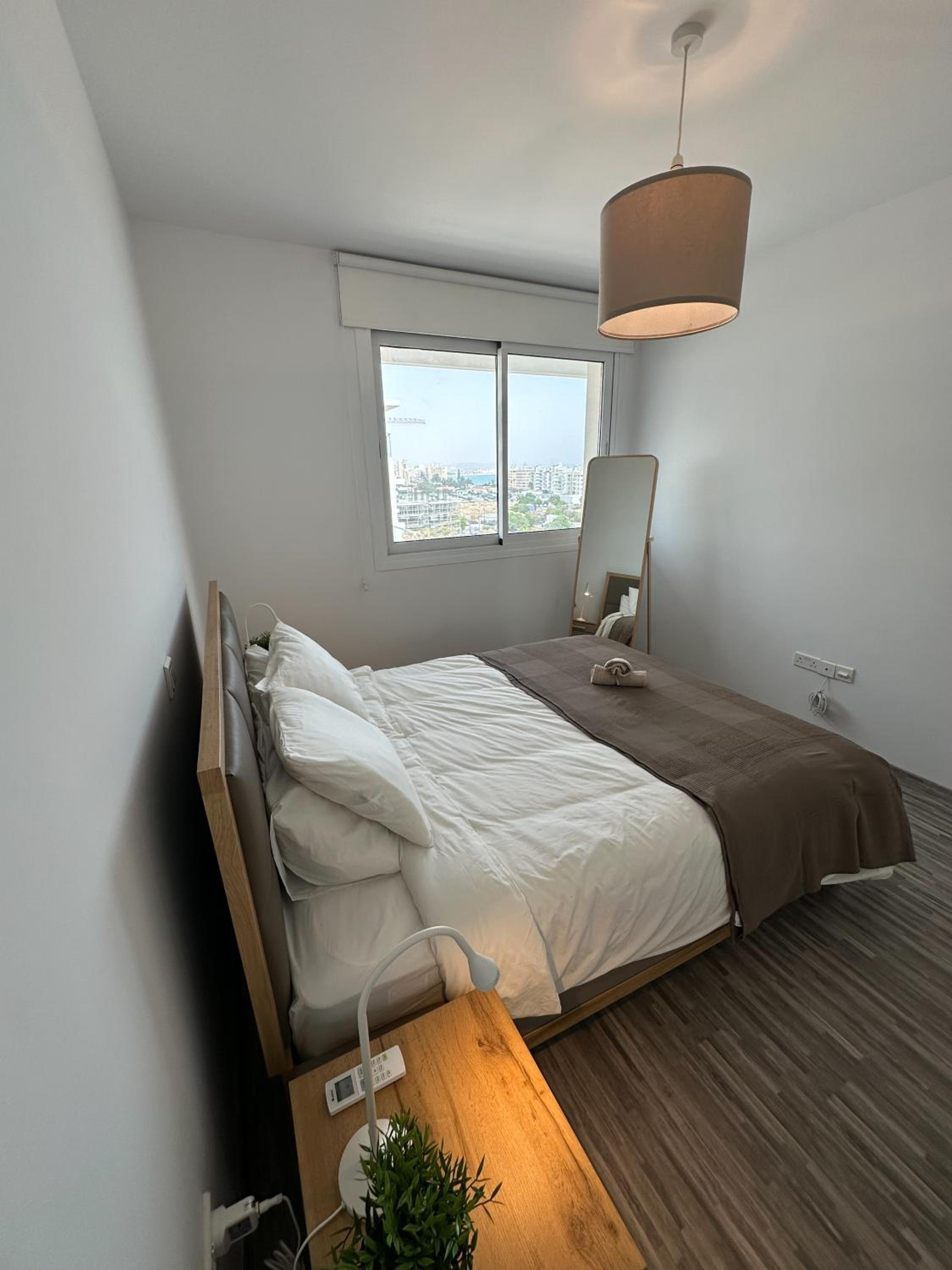 Seaview Pearl in Mackenzie with Pool & Jacuzzi