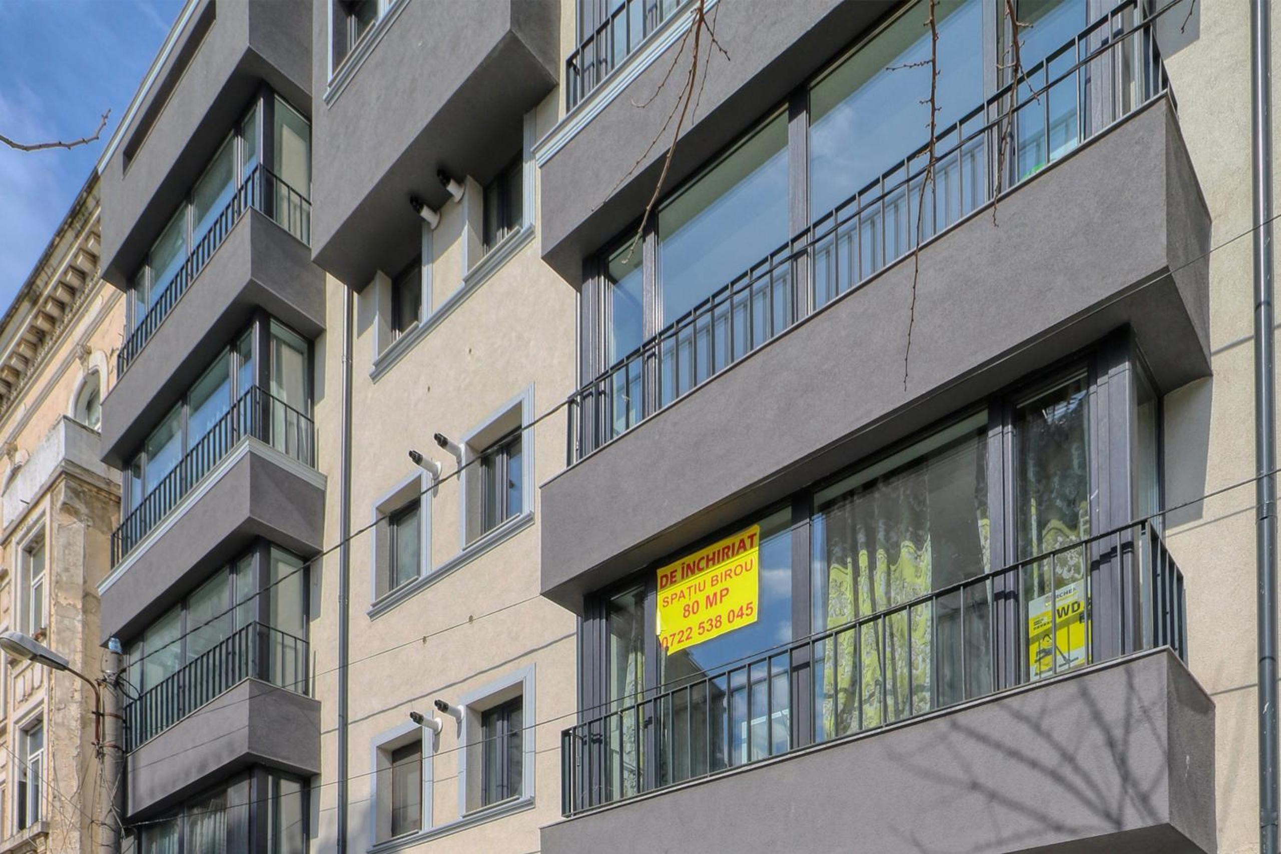 Ultracentral Studio: Explore the City in Style