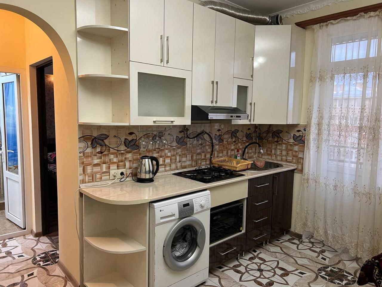 Apartment in Yerevan Rubinyanc 27 21 Zeytun