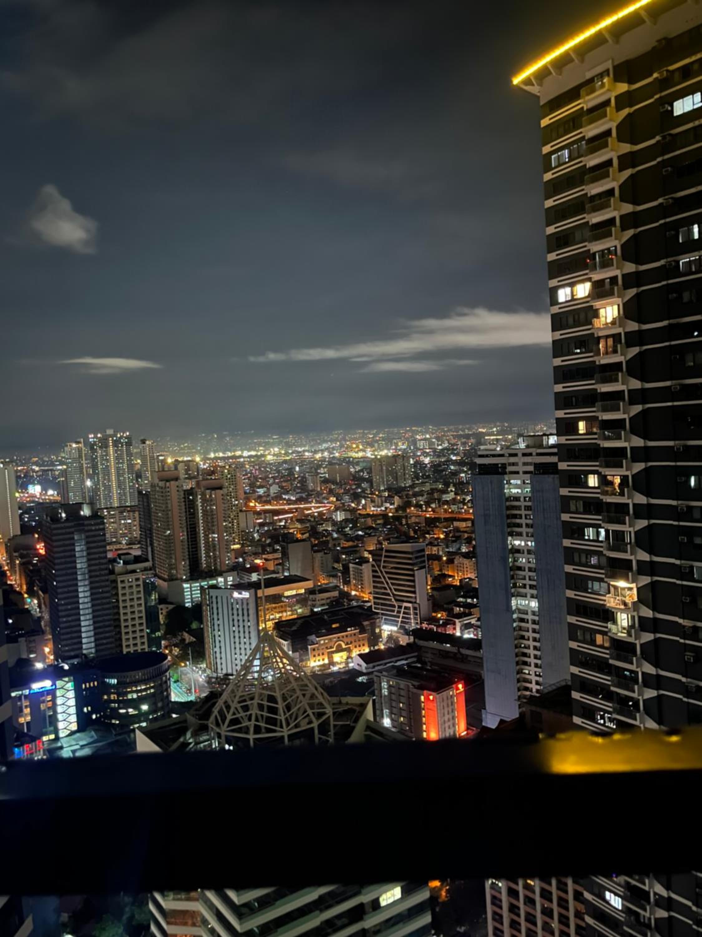 Air Residences Airbnb