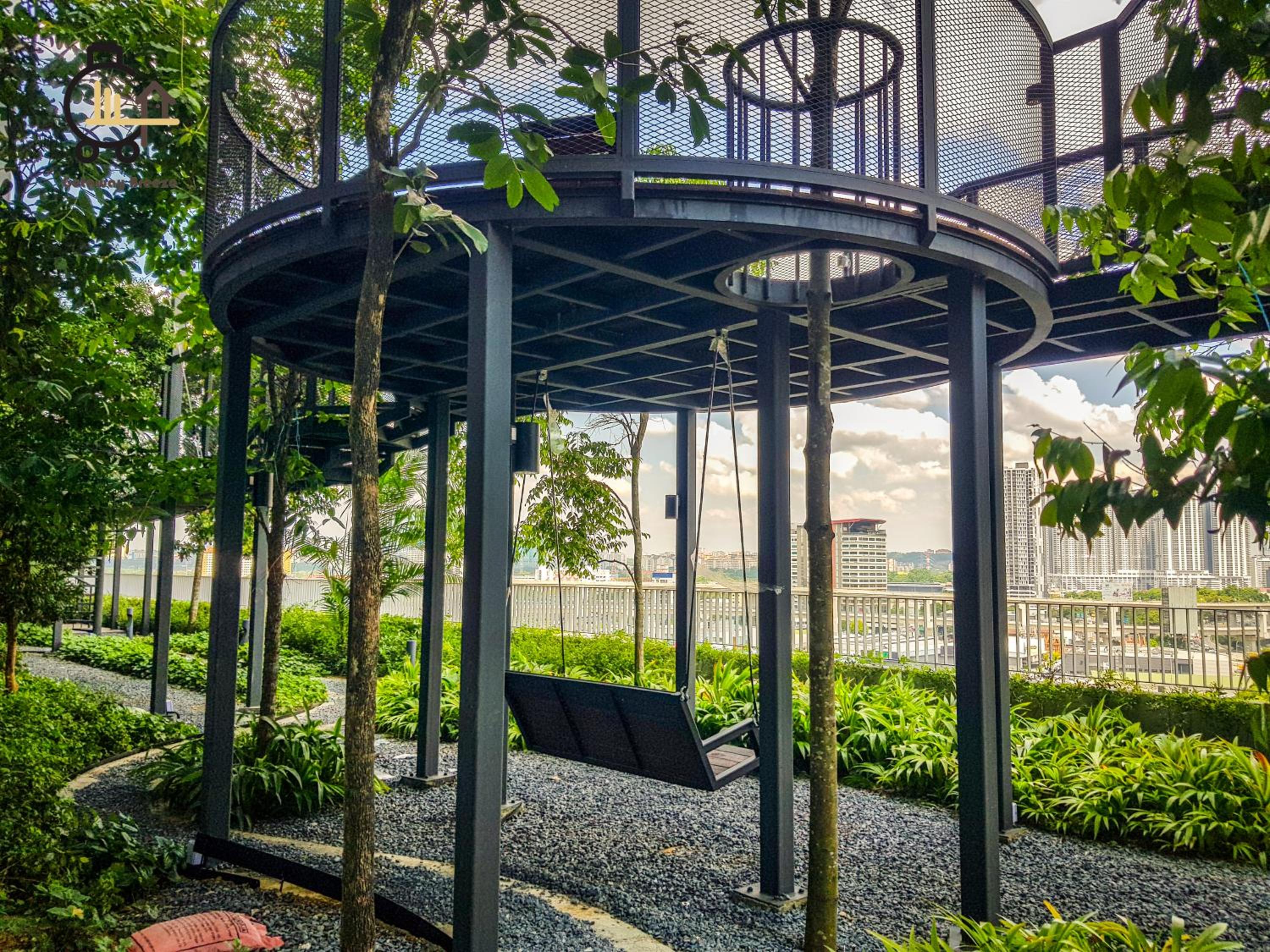 1 min to KL Tallest Residence Heart of Klang Valley