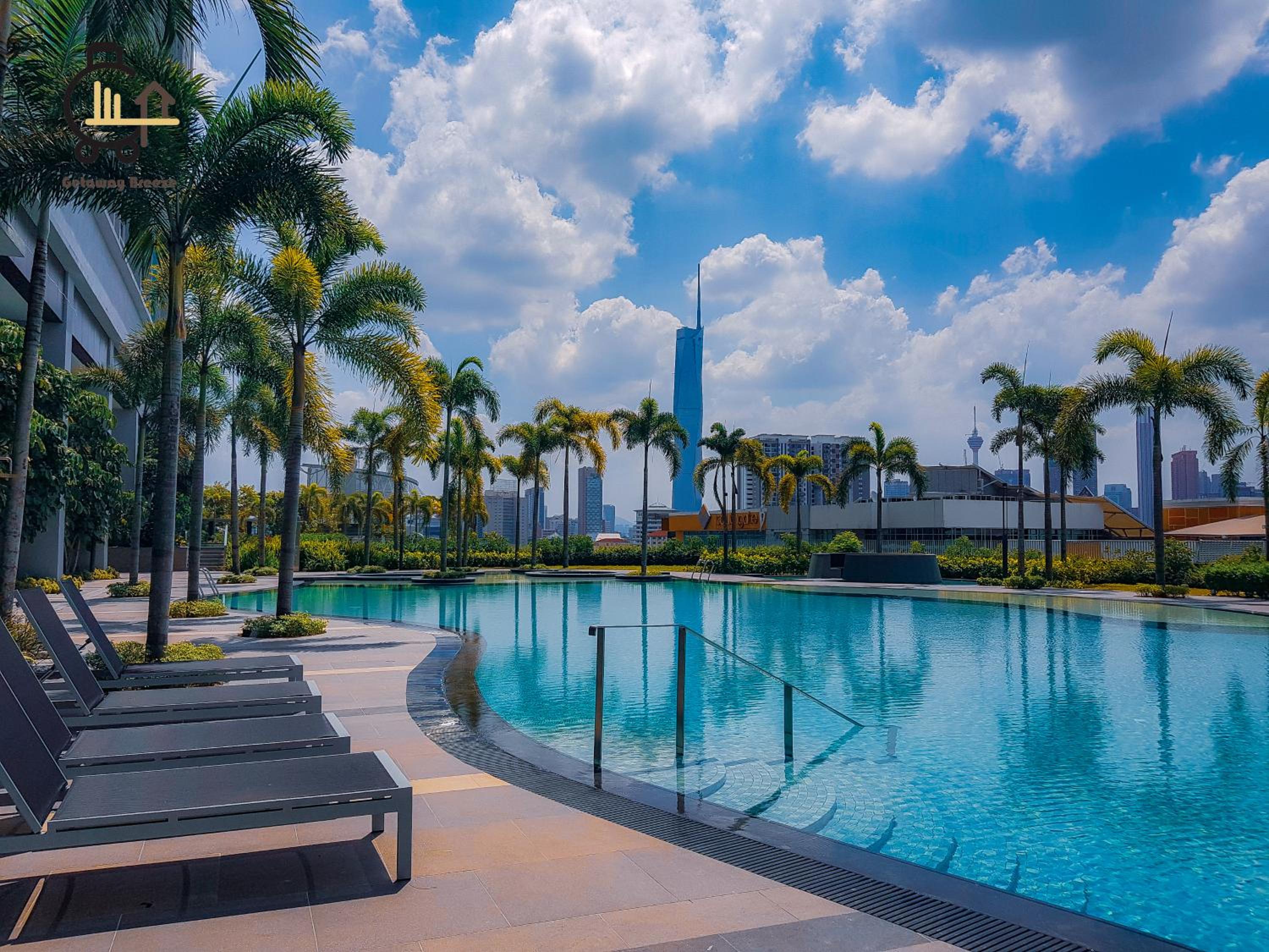 1 min to KL Tallest Residence Heart of Klang Valley