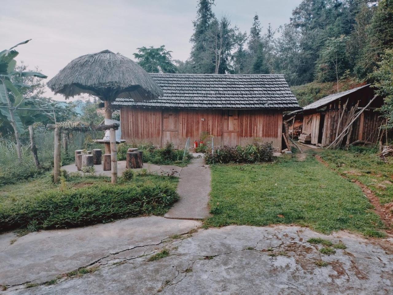 TẠ QUYÊN HOMESTAY view 4